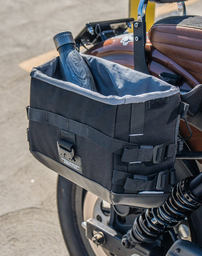 10L - Incognito Quick Mount Small Solo Alforja (Right Only) para Harley Dyna Super Glide FXD/I