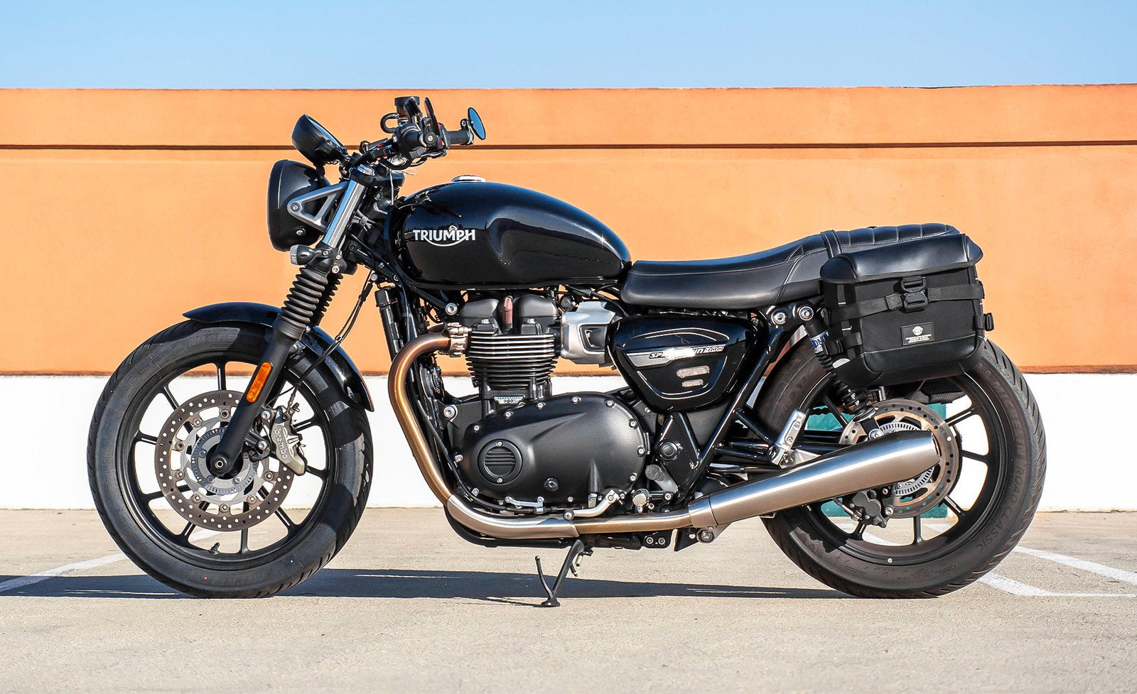 10L - Incognito Quick Mount Small Triumph Speed Twin 900 Solo Alforja (Left Only)