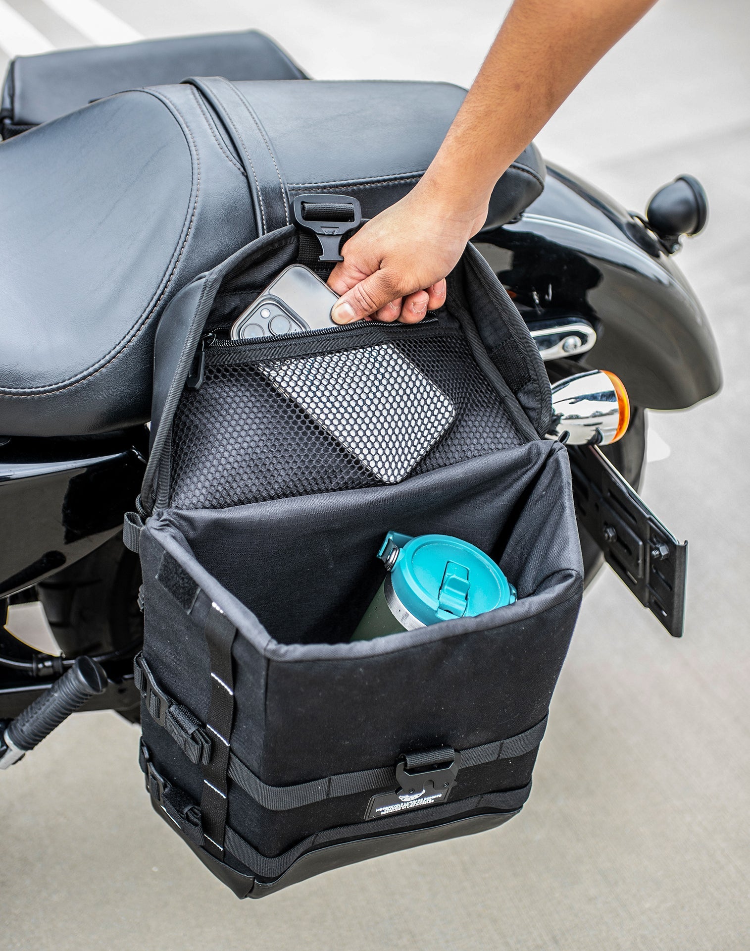 15L - Incognito Quick Mount Medium Solo Motocicleta Alforja (Left Only) para Harley Sportster 1200 Custom XL1200C/XLH1200C/XL50