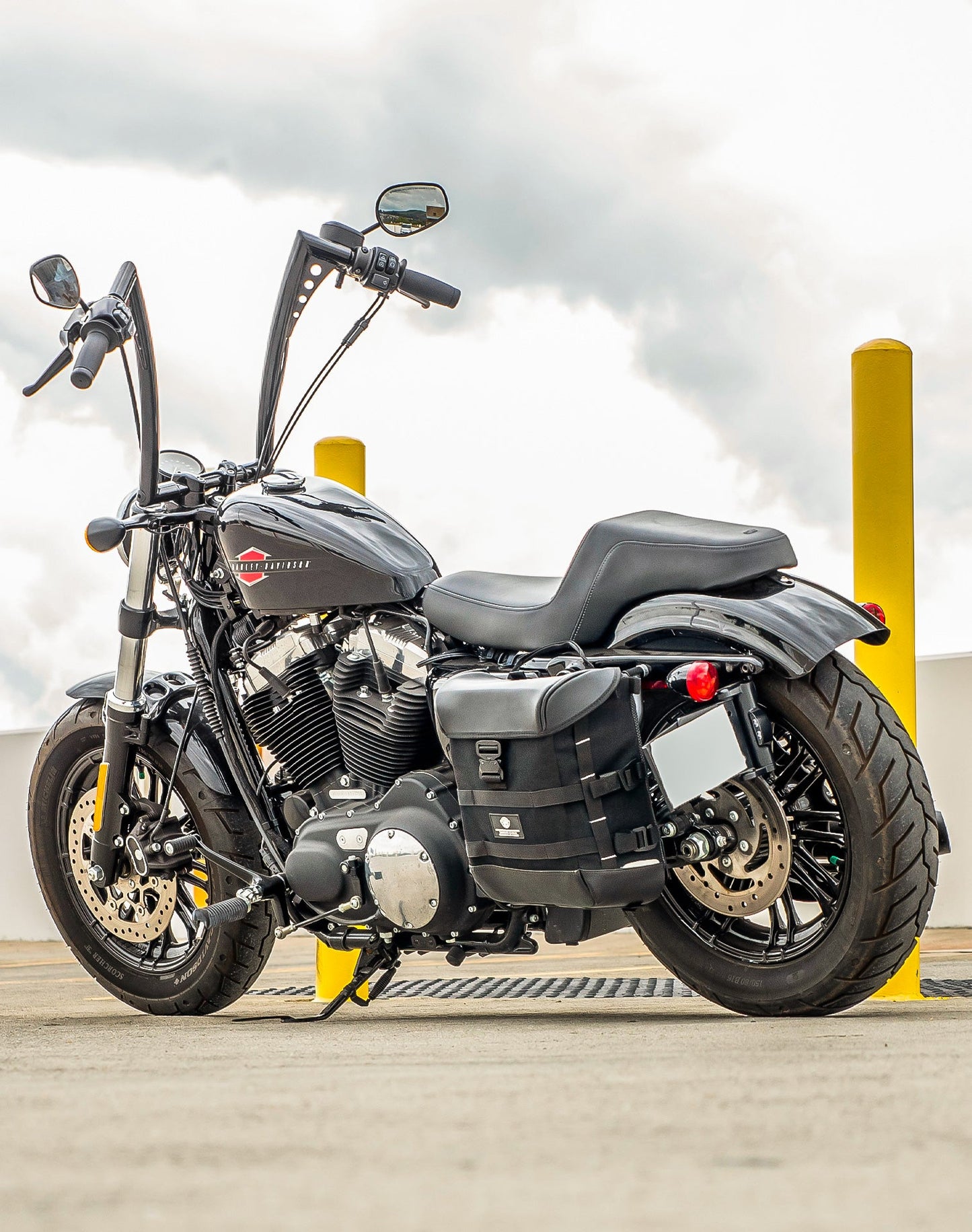 15L - Incognito Quick Mount Medium Solo Motocicleta Alforja (Left Only) para Harley Sportster Forty Eight XL1200X/XL1200XS