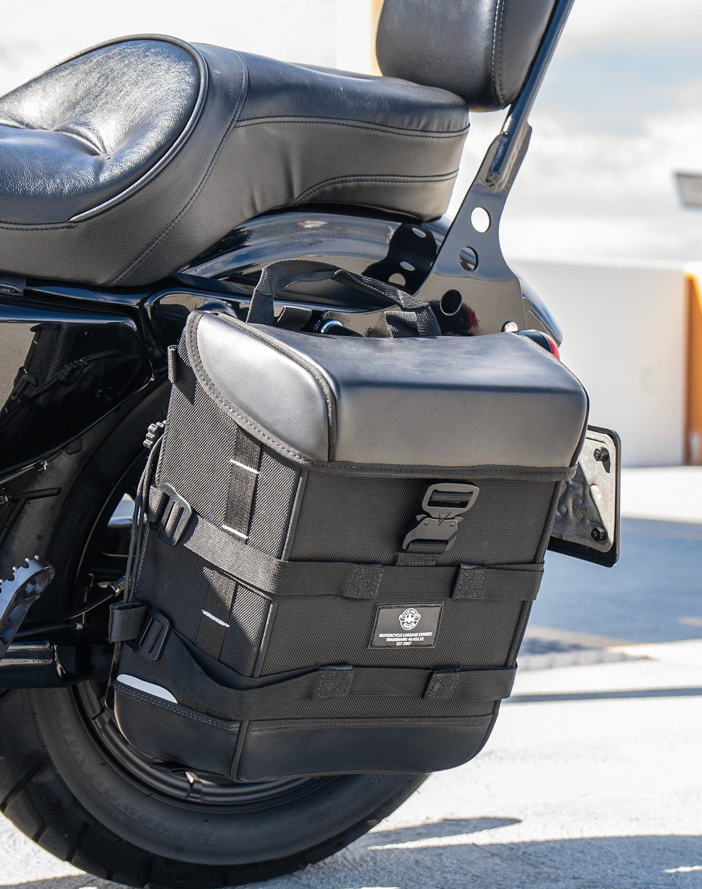 15L - Incognito Quick Mount Medium Solo Motocicleta Alforja (Left Only) para Harley Sportster 1200 Iron XL1200NS