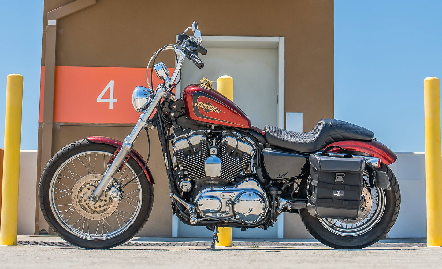 15L - Incognito Quick Mount Medium Solo Motocicleta Alforja (Left Only) para Harley Sportster Seventy Two XL1200V