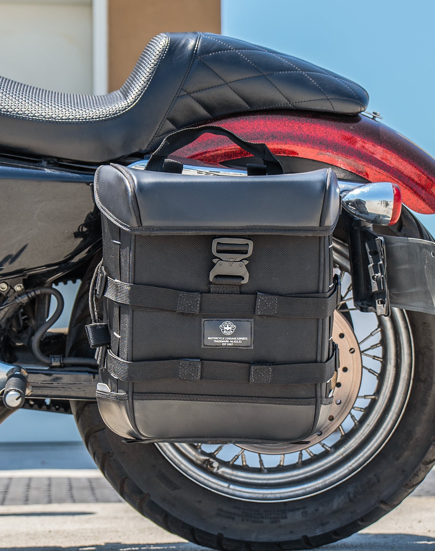 15L - Incognito Quick Mount Medium Solo Motocicleta Alforja (Left Only) para Harley Sportster Seventy Two XL1200V