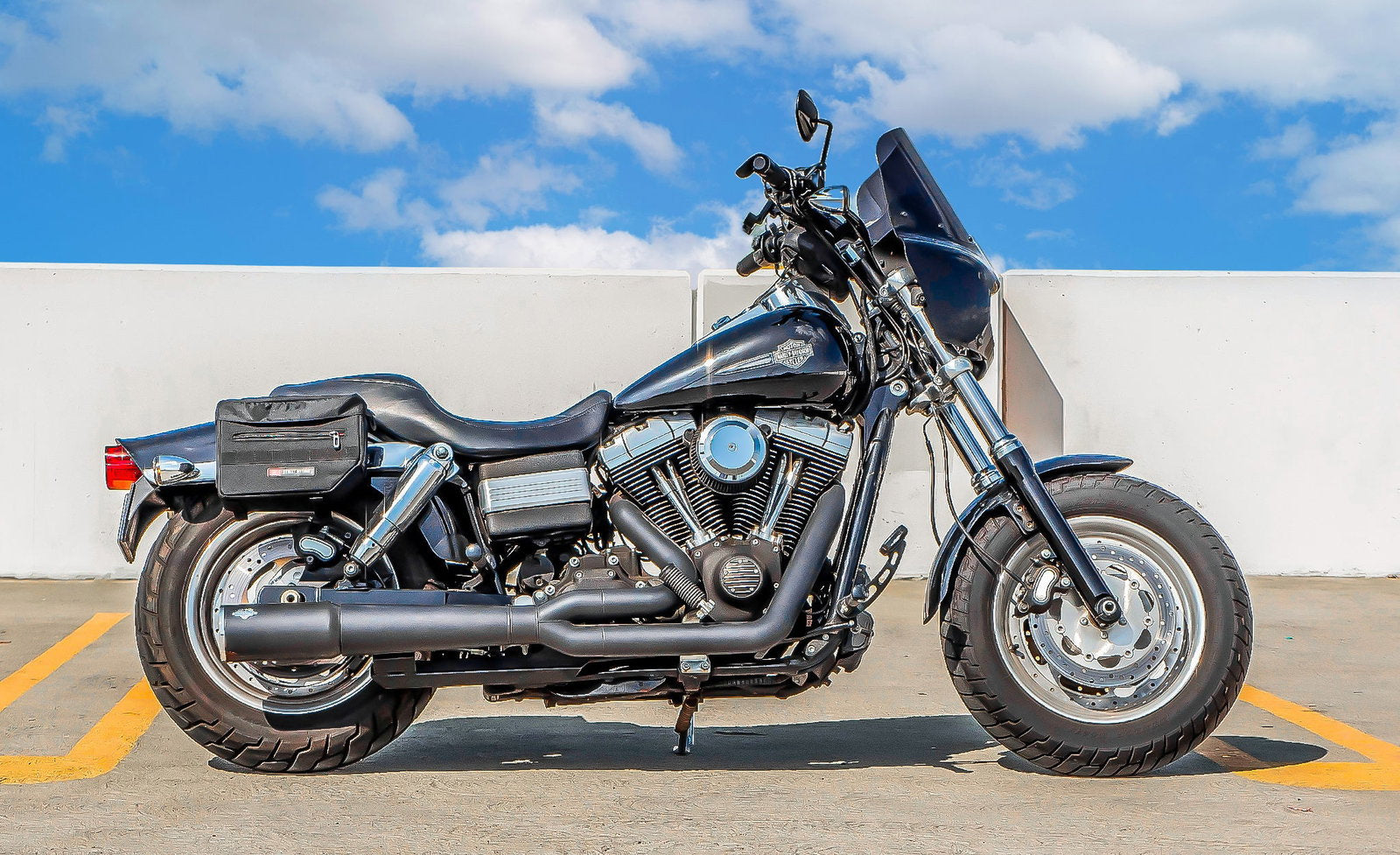 10L - Patriot Small Throw Over Alforjas para Harley Dyna Fat Bob FXDF/SE