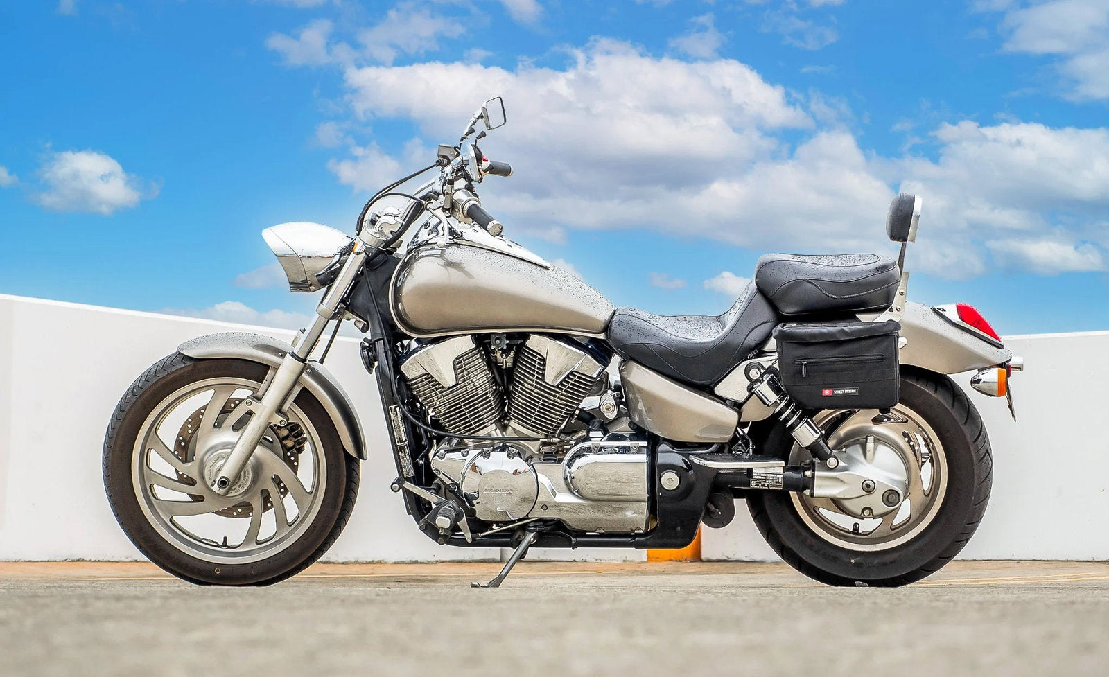 10L - Patriot Small Honda VTX 1800 N Throw Over Alforjas