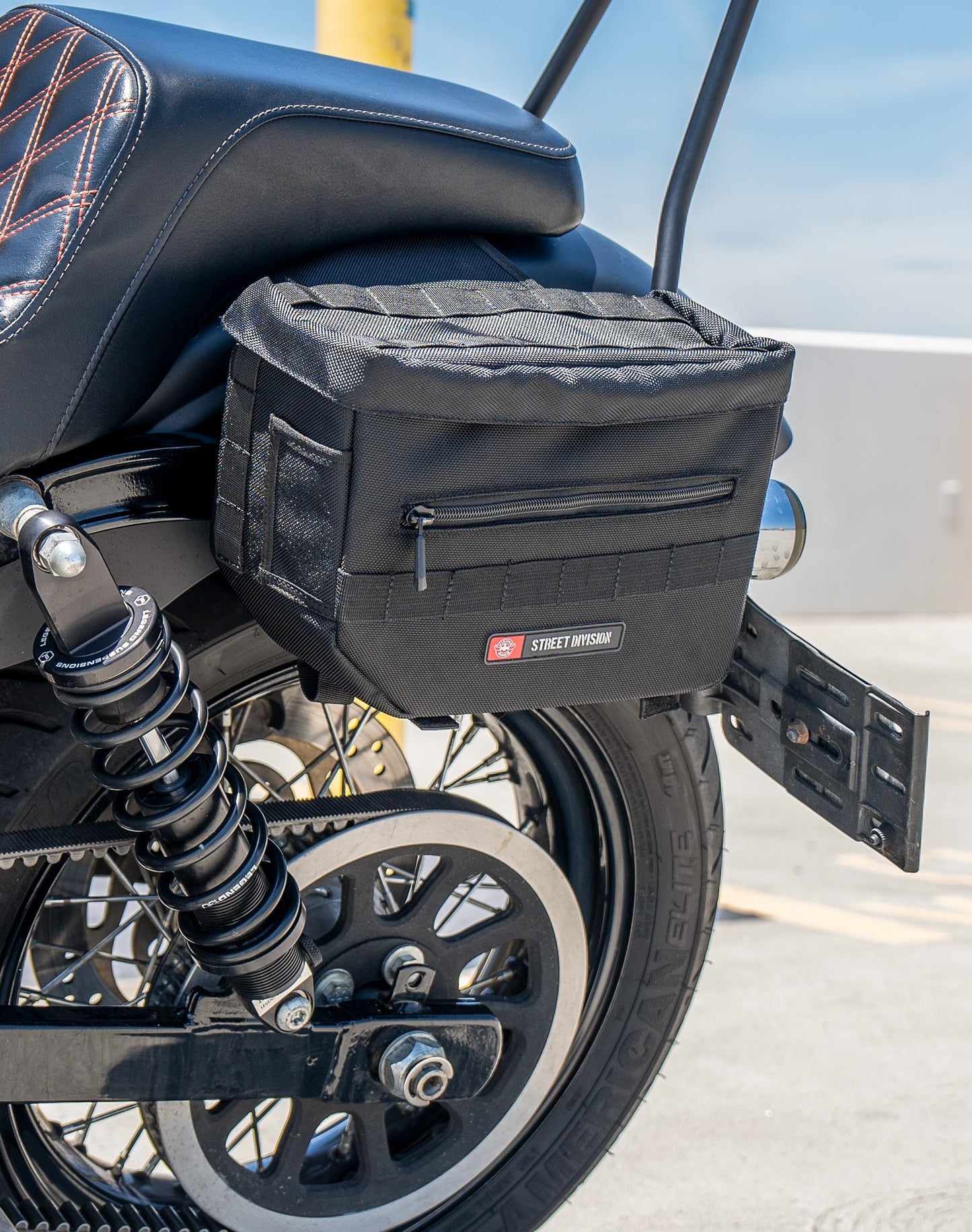 10L - Patriot Small Throw Over Alforjas para Harley Dyna Street Bob FXDB