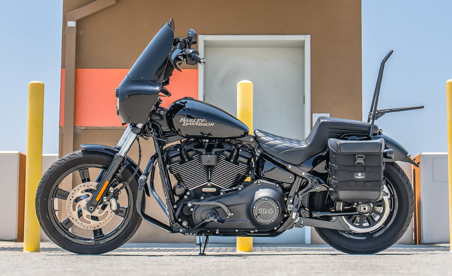 15L - Incognito Quick Mount Medium Solo Motocicleta Alforja (Left Only) para Harley Softail Street Bob FXBB/S