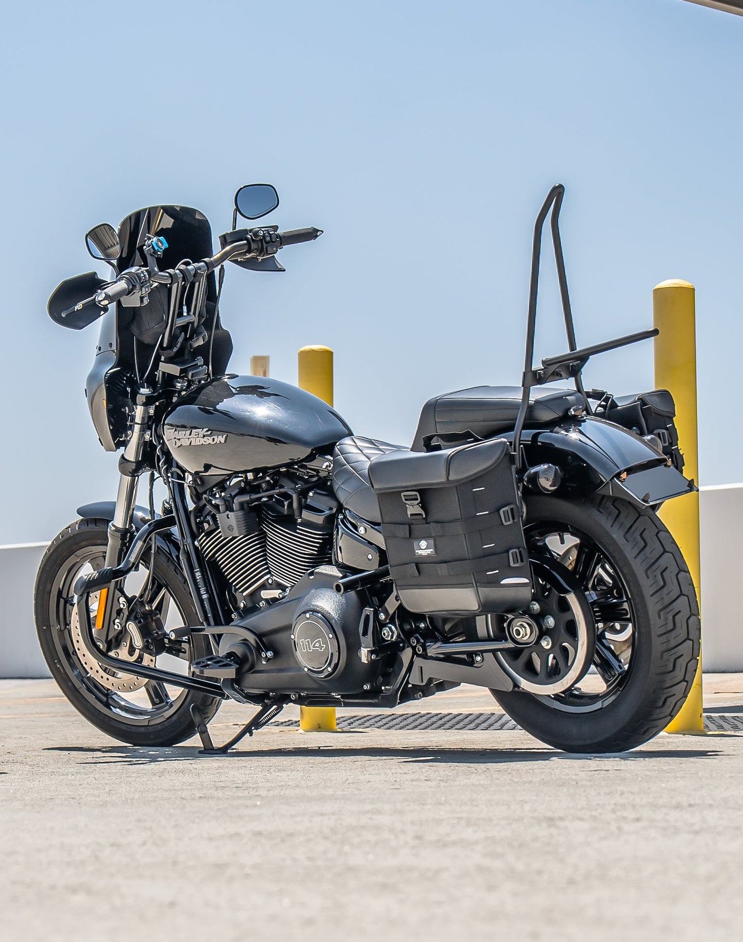 15L - Incognito Quick Mount Medium Solo Motocicleta Alforja (Left Only) para Harley Softail Street Bob FXBB/S