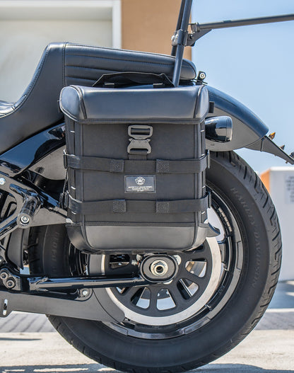 15L - Incognito Quick Mount Medium Solo Motocicleta Alforja (Left Only) para Harley Softail Street Bob FXBB/S