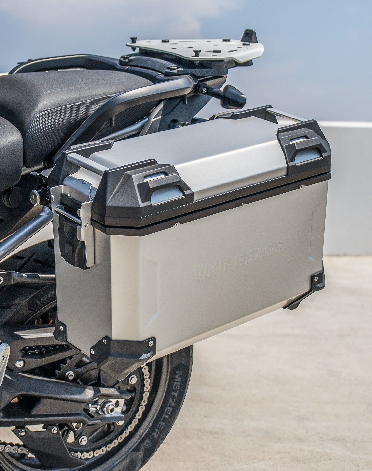 45L - Apex XL Triumph Tiger 900 Aluminum Side Cases Silver
