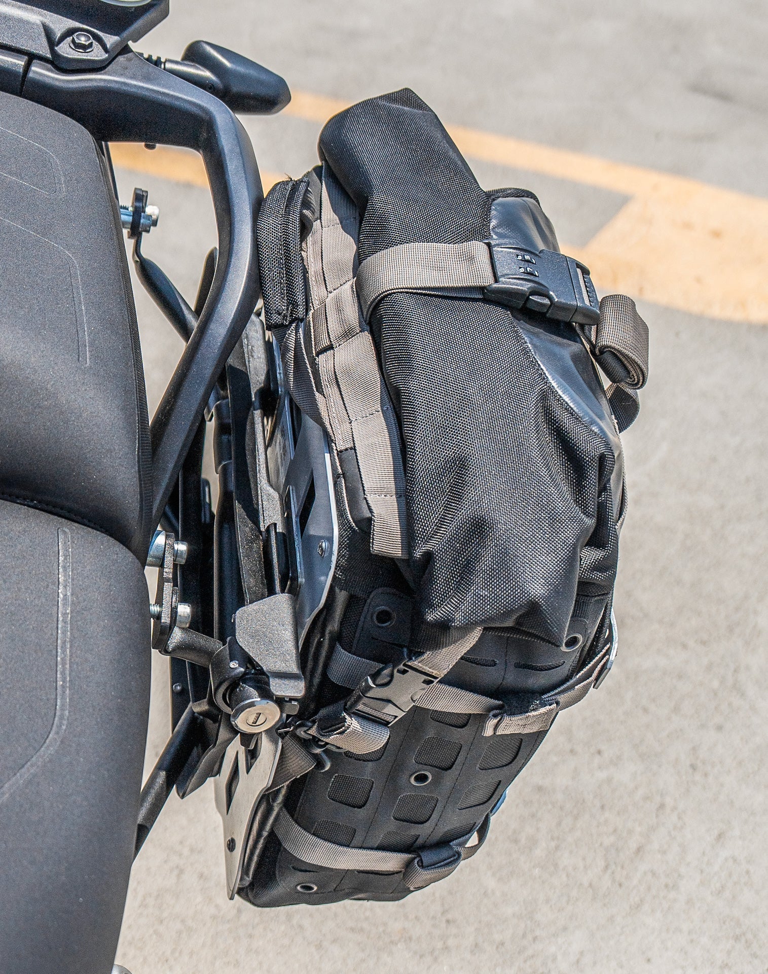 40L - Apex Medium Triumph Tiger 900 ADV Touring Panniers