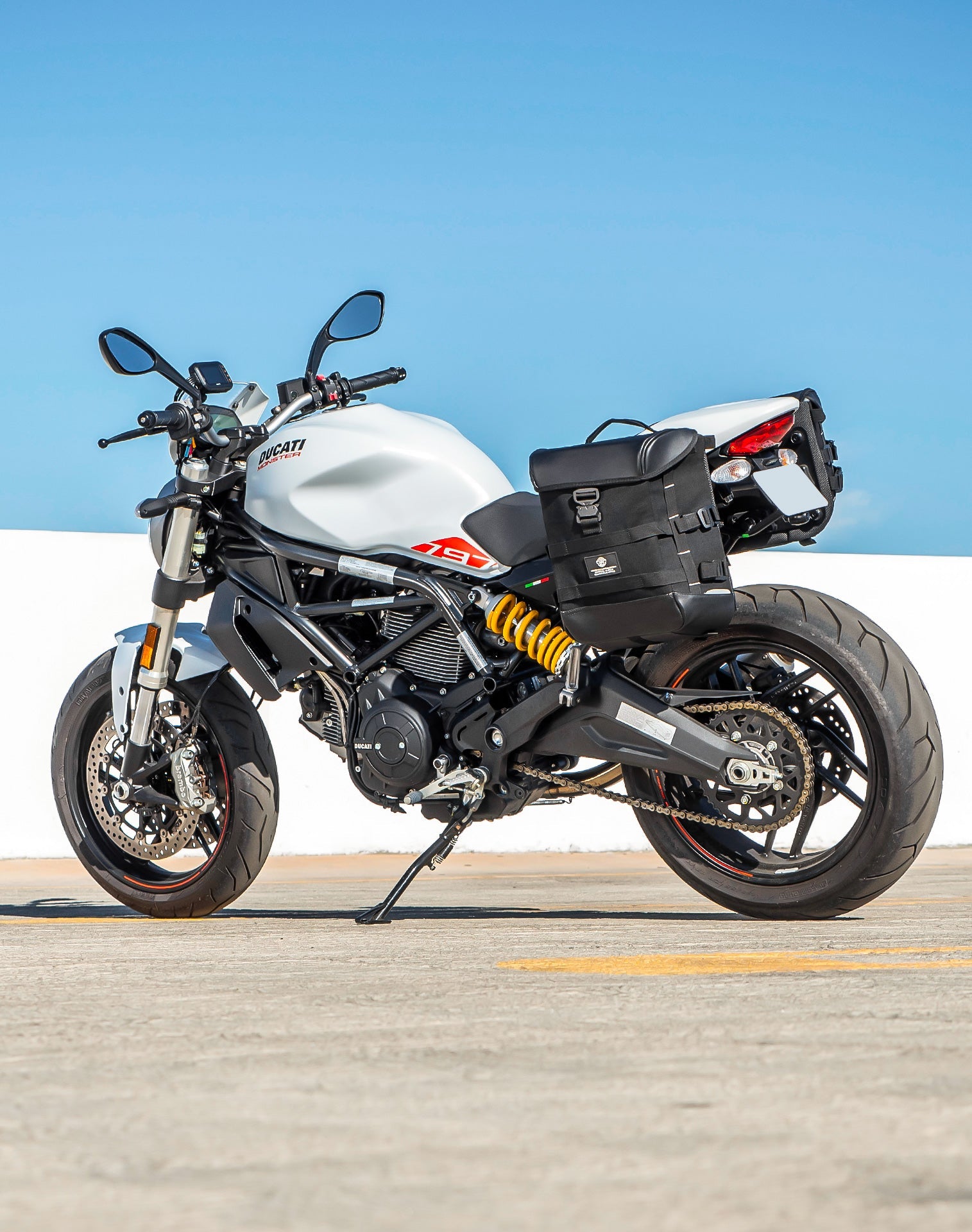 15L - Incognito Quick Mount Medium Ducati Monster 797 Solo Alforja (Left Only)