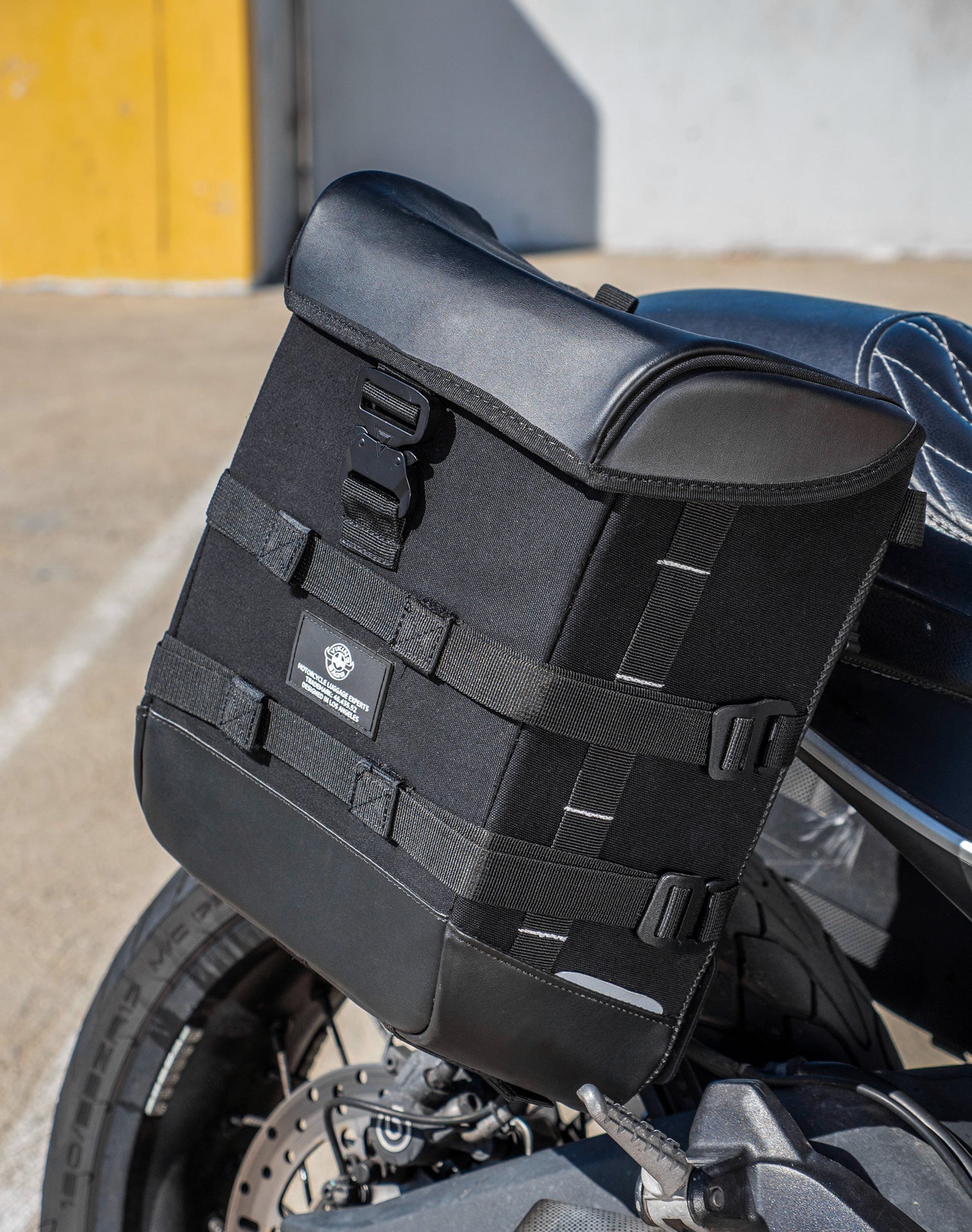 15L - Incognito Quick Mount Medium Ducati Scrambler (2014-17) Solo Alforja (Right Only)