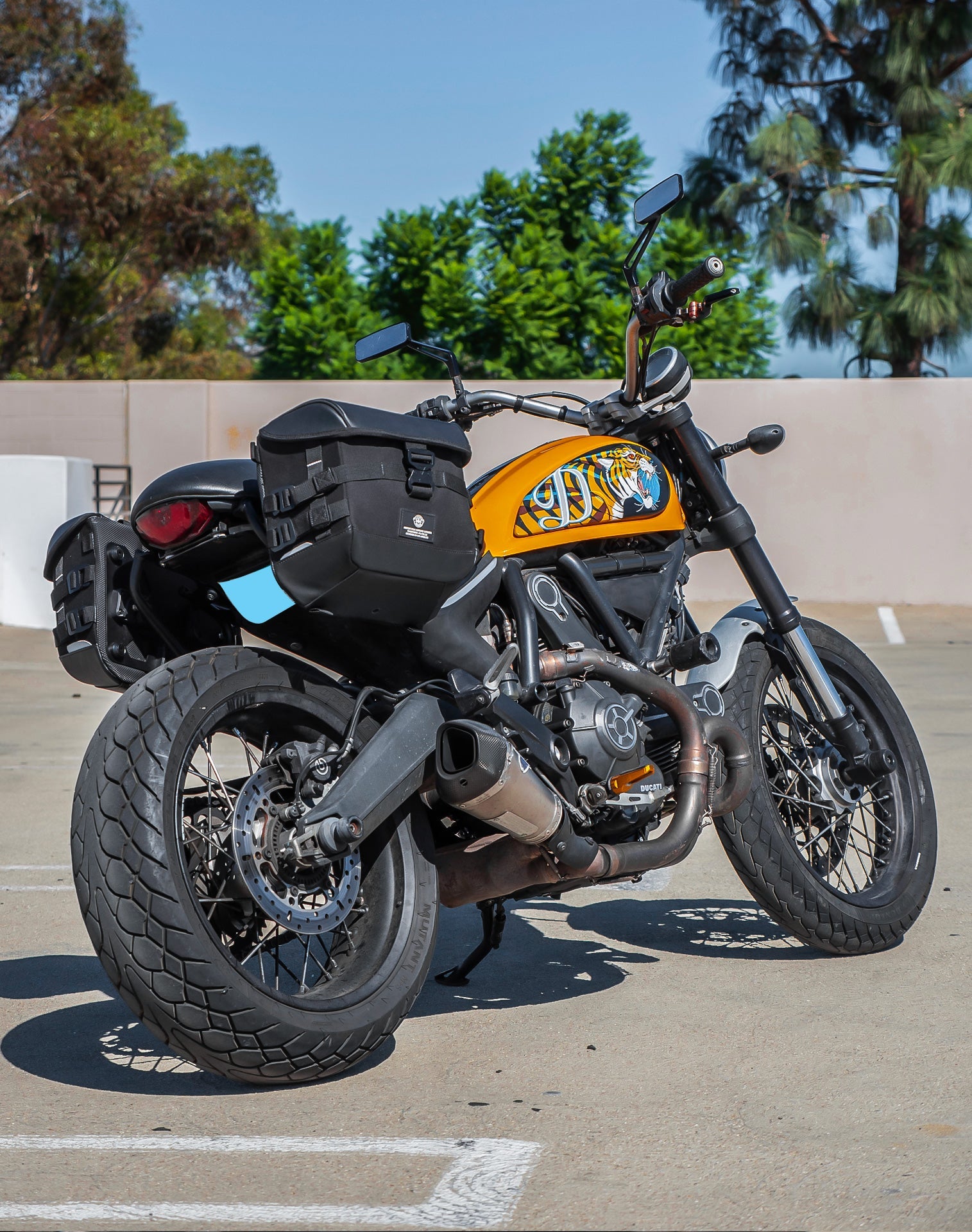 10L - Incognito Quick Mount Small Ducati Scrambler (2014-17) Solo Alforja (Right Only)