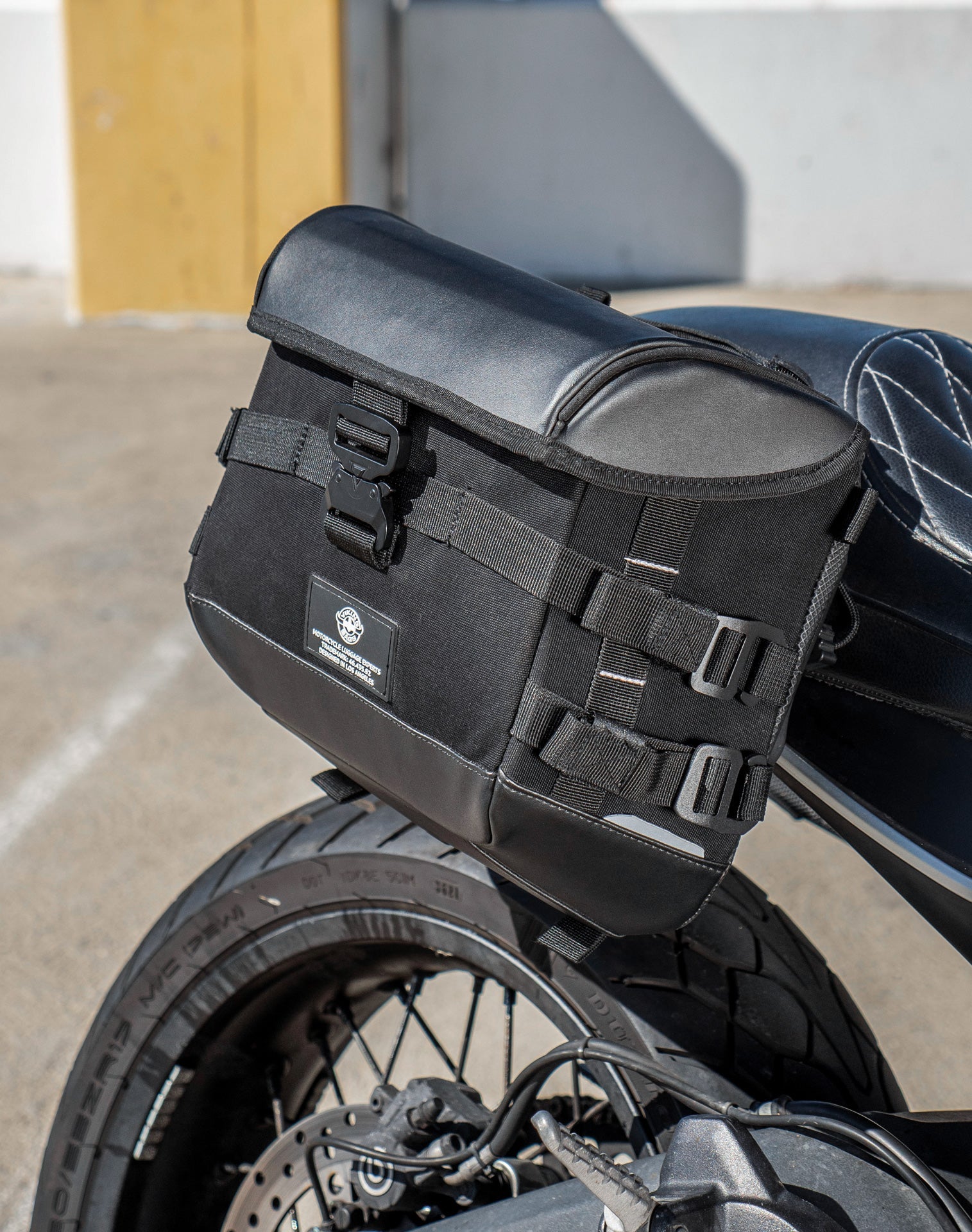 10L - Incognito Quick Mount Small Ducati Scrambler (2014-17) Solo Alforja (Right Only)