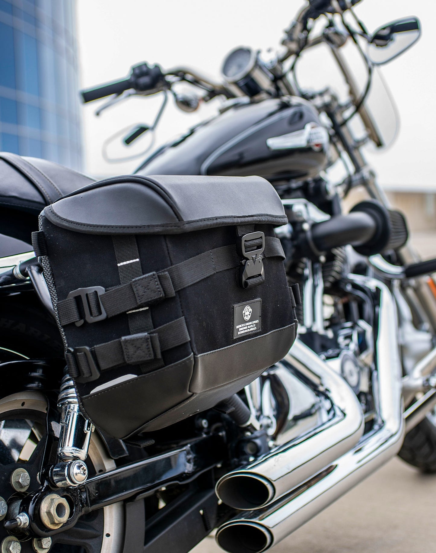 10L - Incognito Quick Mount Small Solo Motocicleta Alforja (Right Only) para Harley Sportster 1200 Custom XL1200C/XLH1200C/XL50