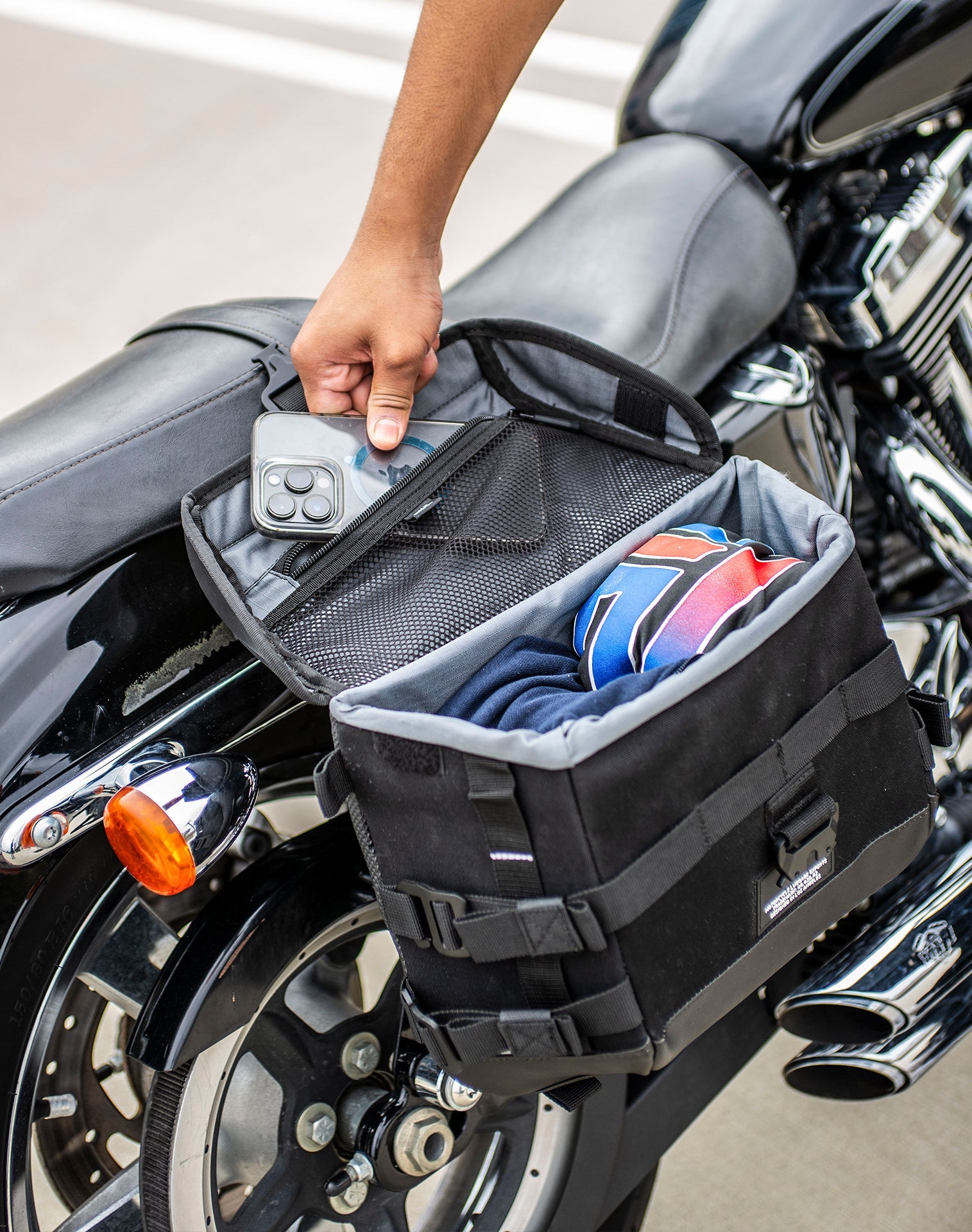 10L - Incognito Quick Mount Small Solo Motocicleta Alforja (Right Only) para Harley Sportster 1200 Custom XL1200C/XLH1200C/XL50
