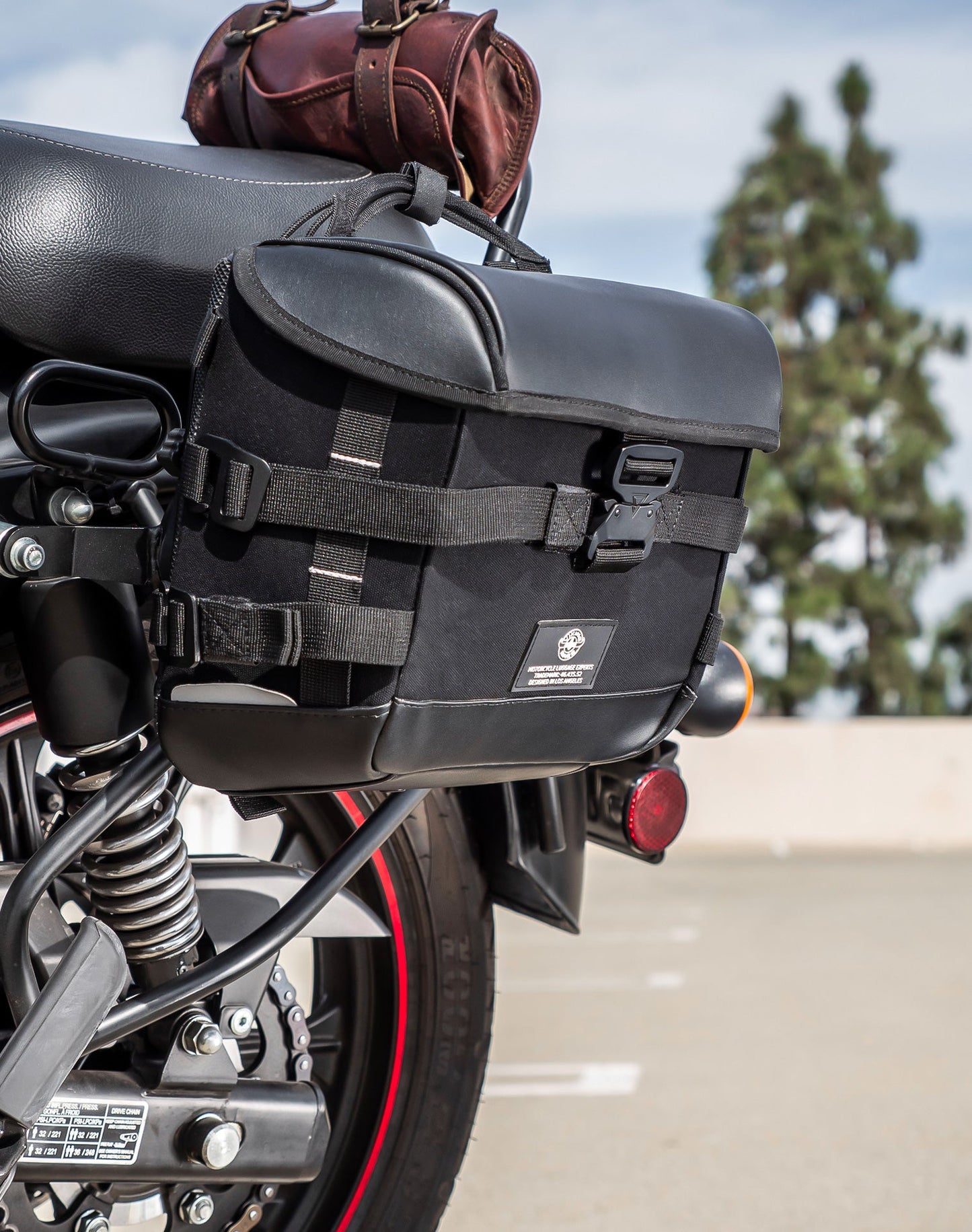 10L - Incognito Quick Mount Small Royal Enfield Classic 350 Solo Alforja (Left Only)