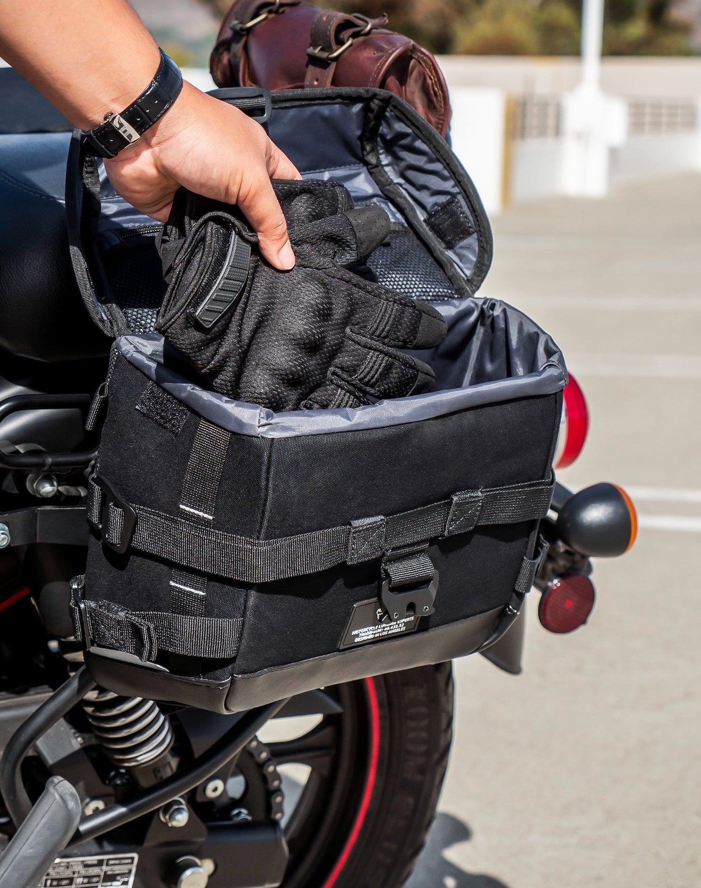 10L - Incognito Quick Mount Small Royal Enfield Classic 350 Solo Alforja (Left Only)