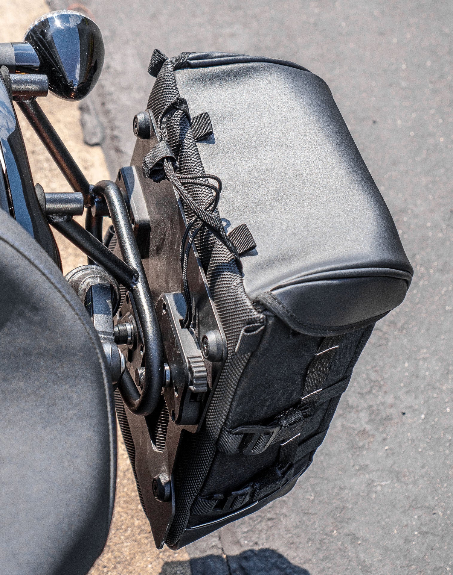 15L - Incognito Quick Mount Medium Yamaha Bolt Solo Alforja (Left Only)