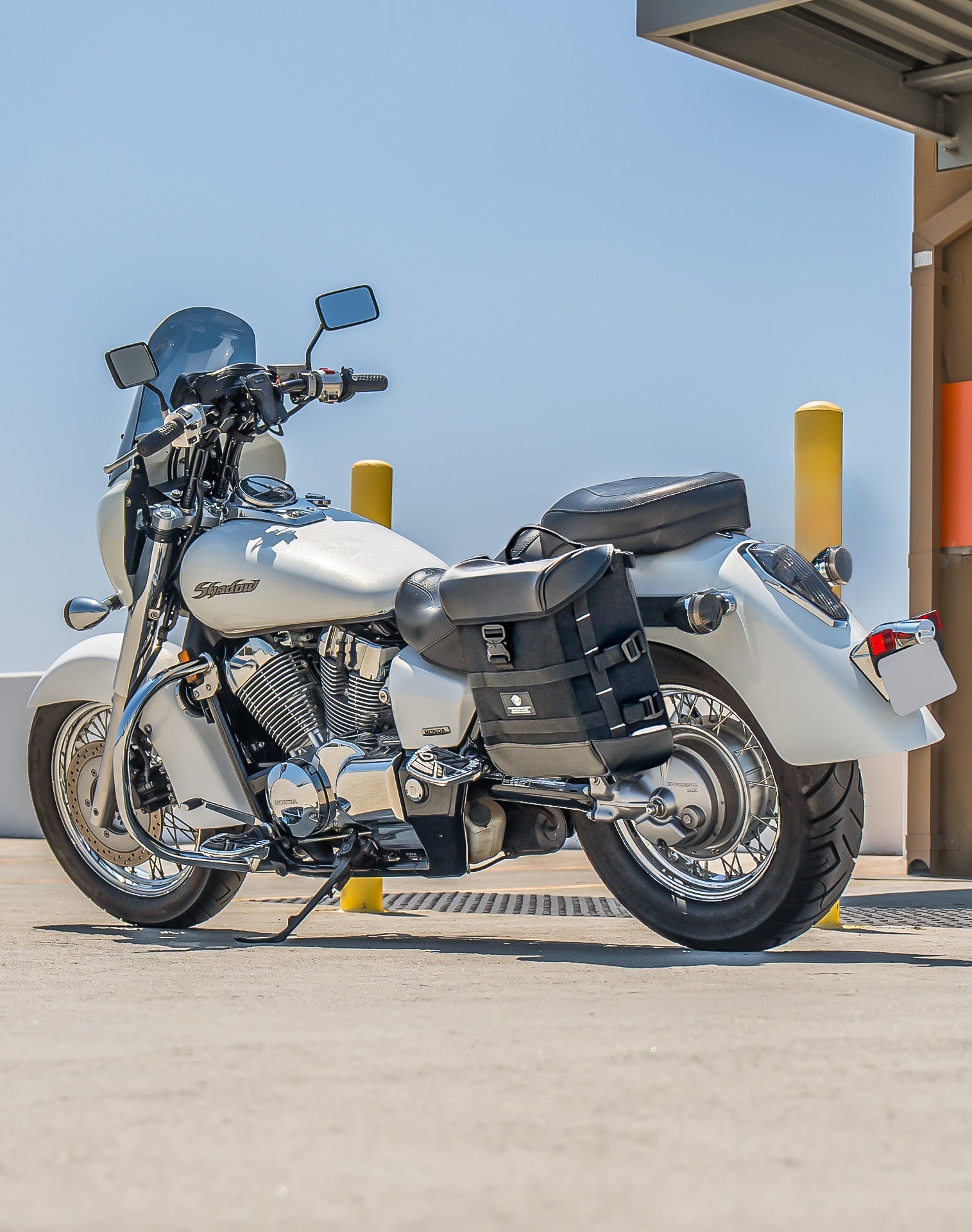 15L - Incognito Quick Mount Medium Honda Shadow 750 Aero Solo Alforja (Left Only)