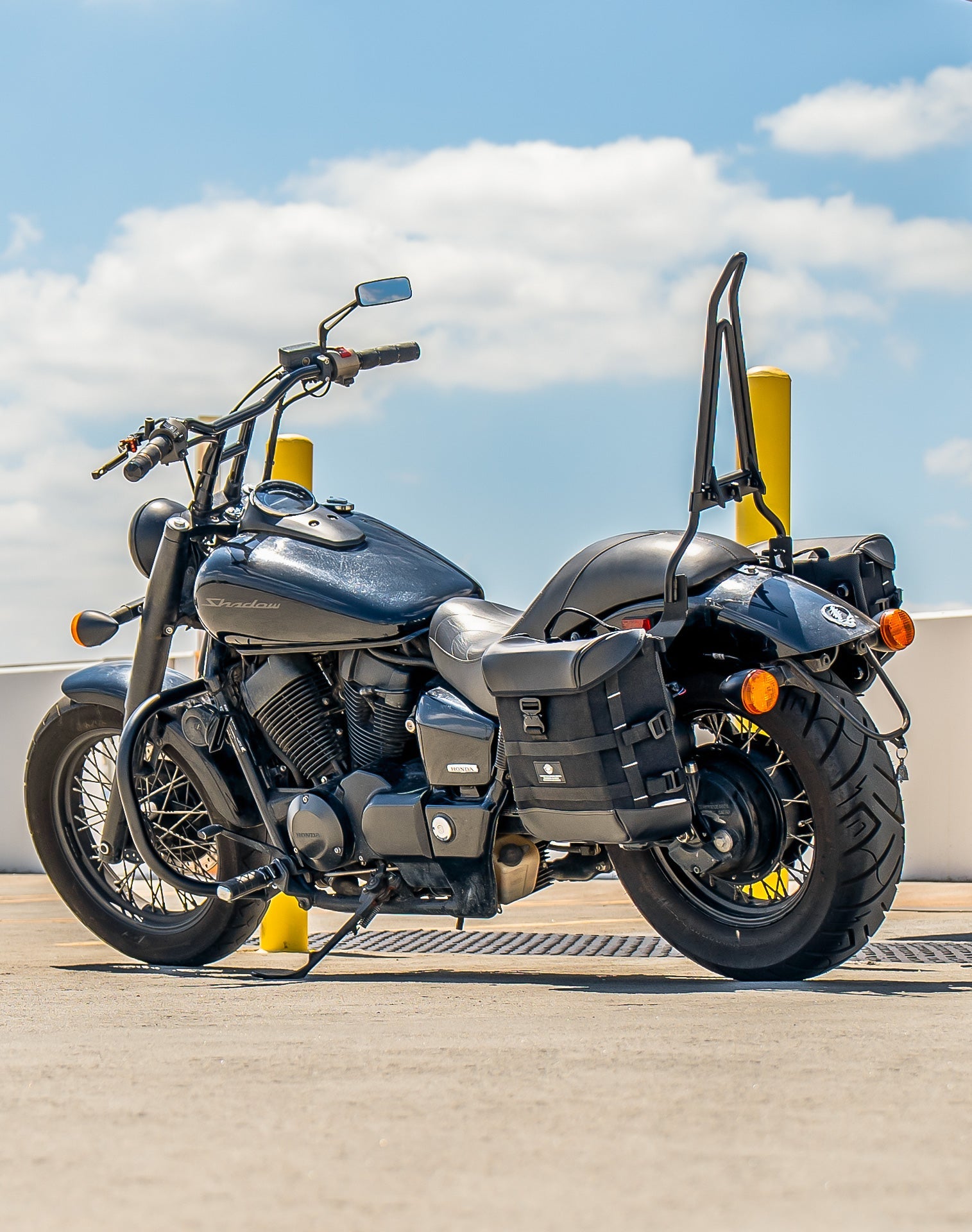 15L - Incognito Quick Mount Medium Honda Shadow 750 Phantom Solo Alforja (Left Only)