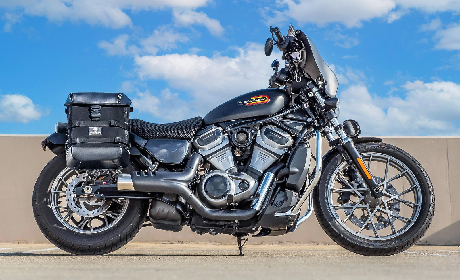 15L - Incognito Quick Mount Medium Harley Sportster Nightster RH975/S Solo Alforja (Right Only)