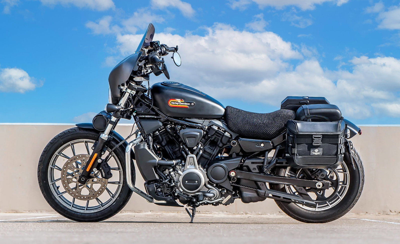 10L - Incognito Quick Mount Small Harley Sportster Nightster RH975/S Solo Alforja (Left Only)