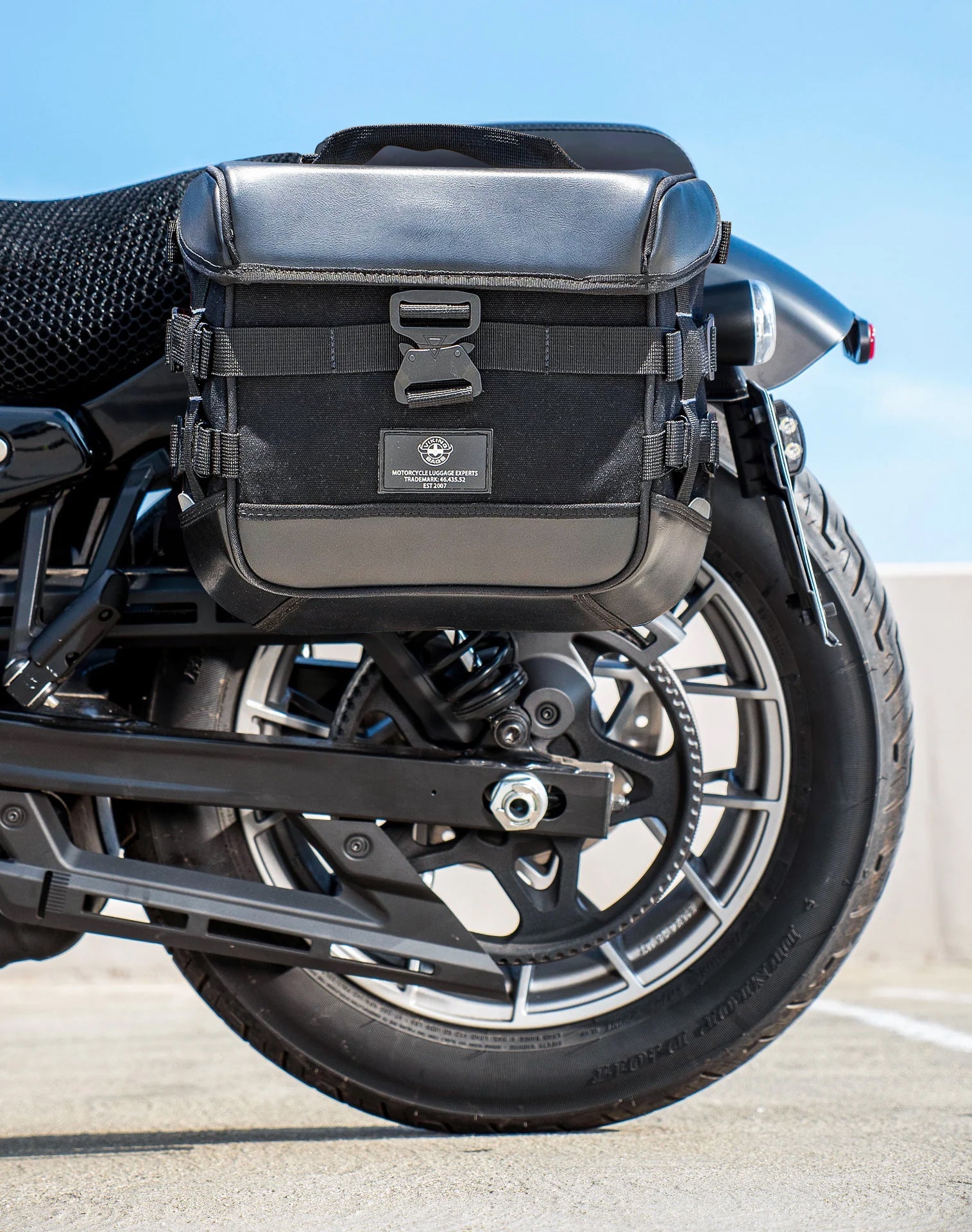 10L - Incognito Quick Mount Small Harley Sportster Nightster RH975/S Solo Alforja (Left Only)