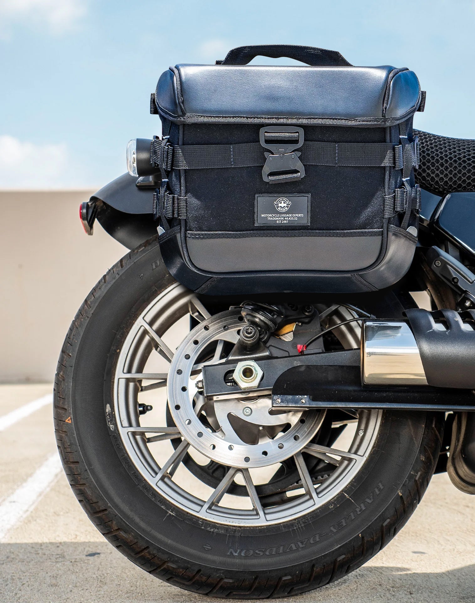 10L - Incognito Quick Mount Small Harley Sportster Nightster RH975/S Solo Alforja (Right Only)