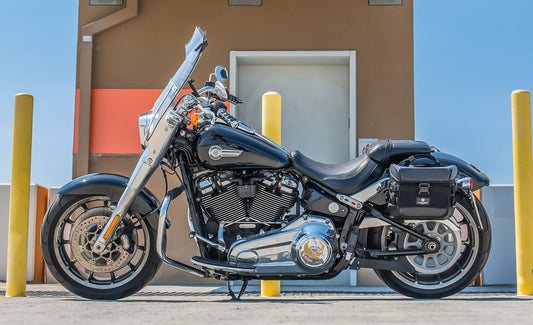 10L - Incognito Quick Mount Small Harley Softail Fat Boy FLFB/S Solo Alforja (Left Only)