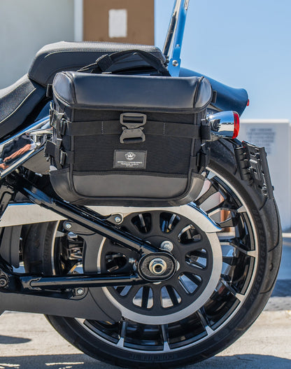 10L - Incognito Quick Mount Small Harley Softail Breakout FXBR/S Solo Alforja (Left Only)