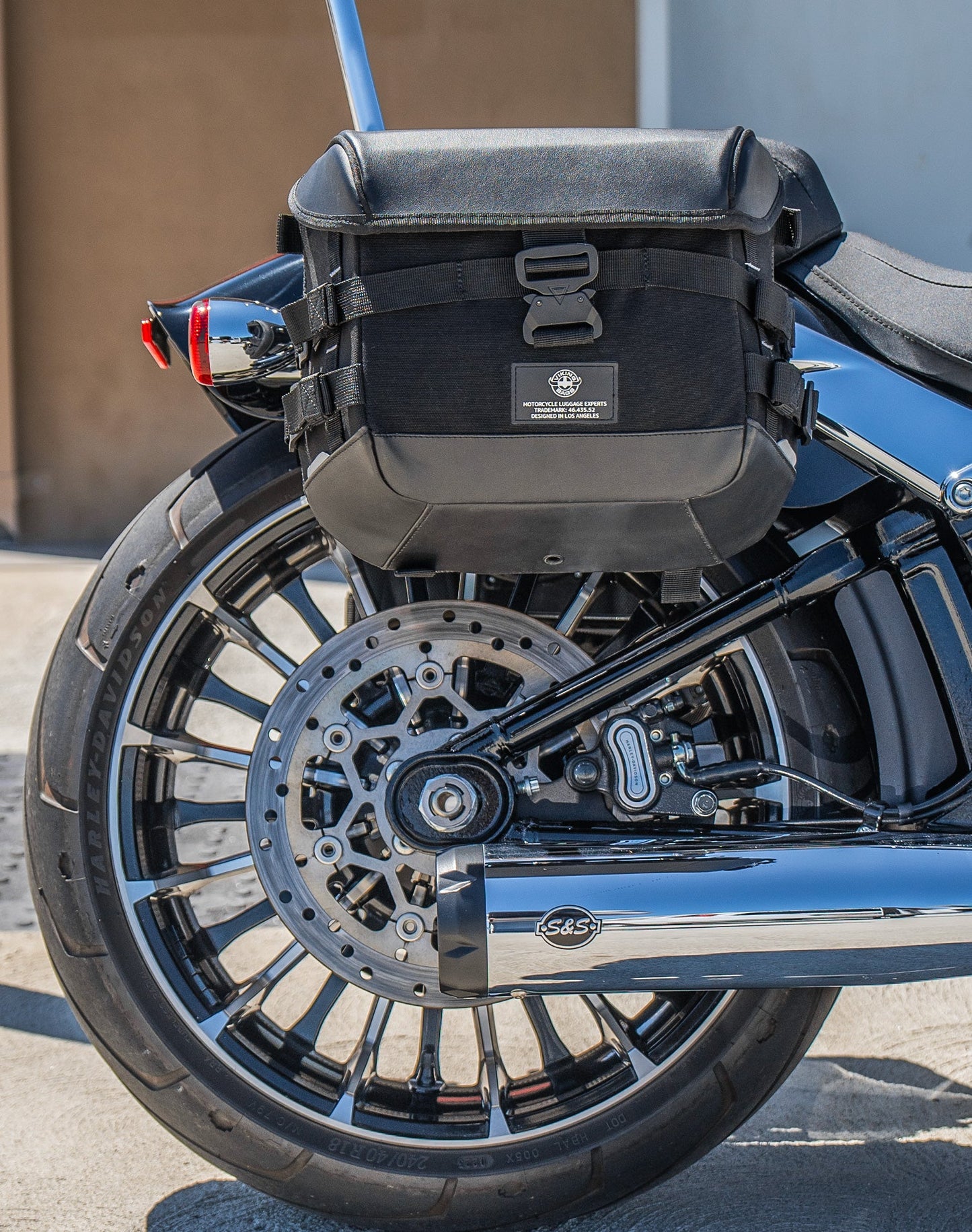 10L - Incognito Quick Mount Small Harley Softail Breakout FXBR/S Solo Alforja (Right Only)