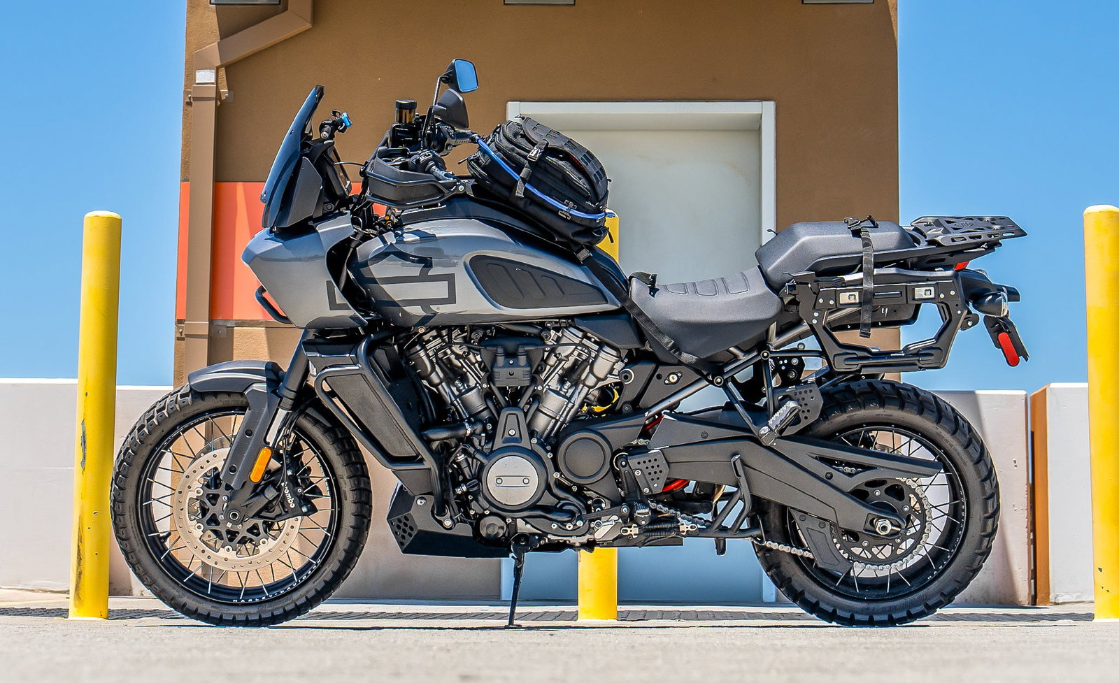 7L - Mochila Apex Ducati ADV Touring with Hydration Pack