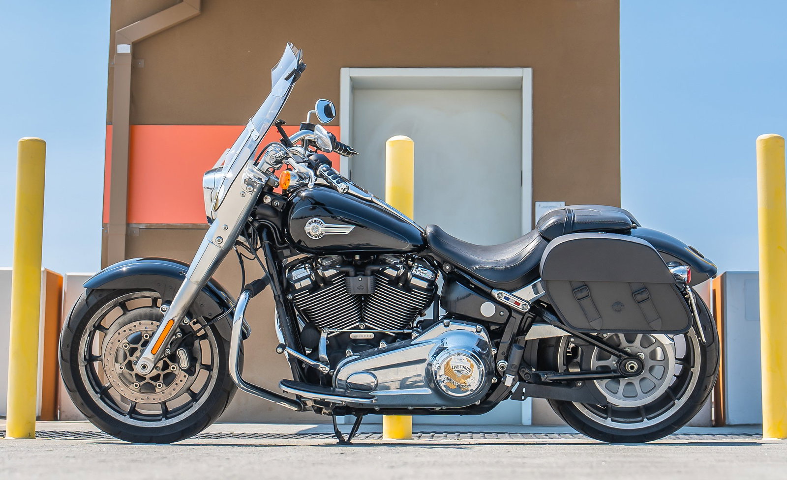 28L - Baelor Medium Quick Mount Motocicleta Alforjas para Harley Softail Fat Boy FLFB/S