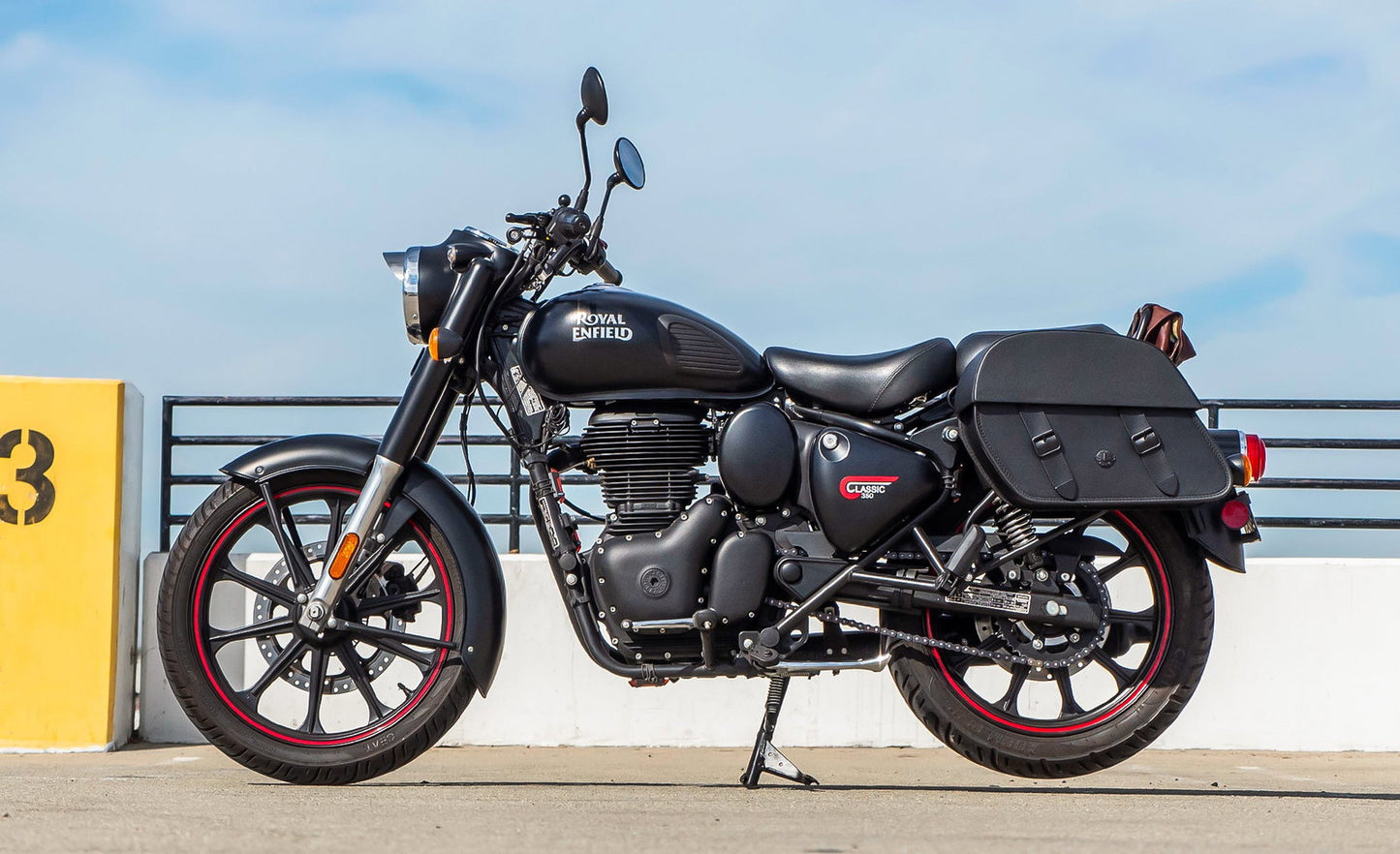 28L - Baelor Medium Quick Mount Royal Enfield Classic 350 Motocicleta Alforjas