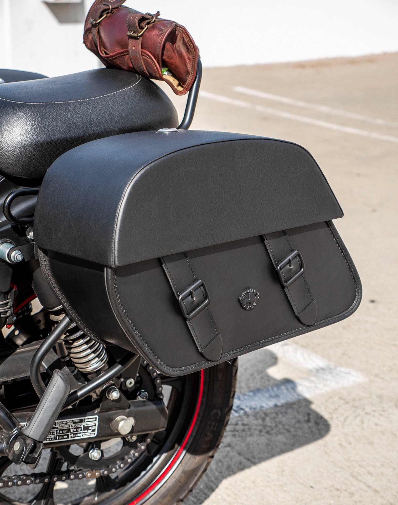 28L - Baelor Medium Quick Mount Royal Enfield Classic 350 Motocicleta Alforjas