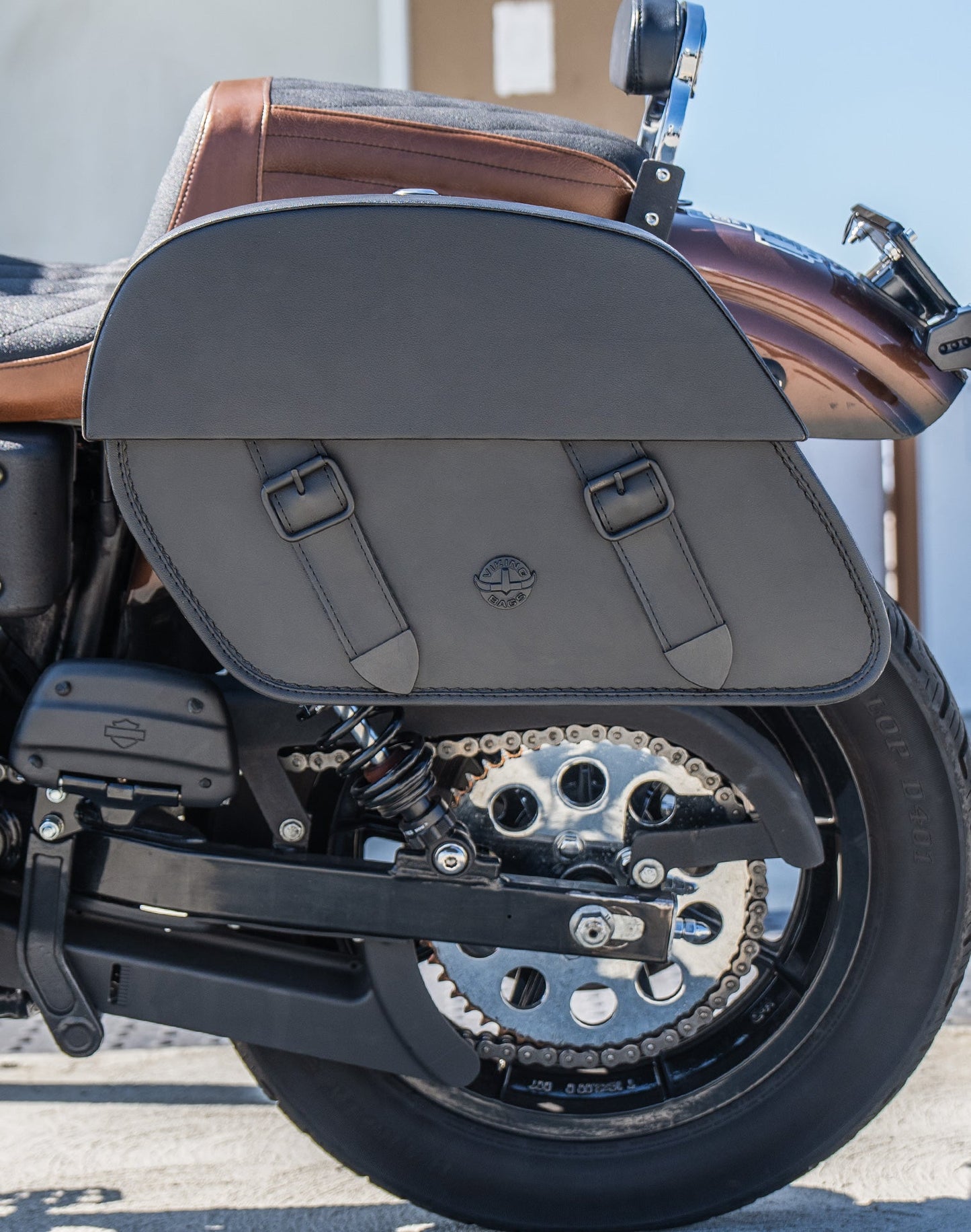 28L - Baelor Medium Quick Mount Motocicleta Alforjas para Harley Dyna Super Glide FXD/I