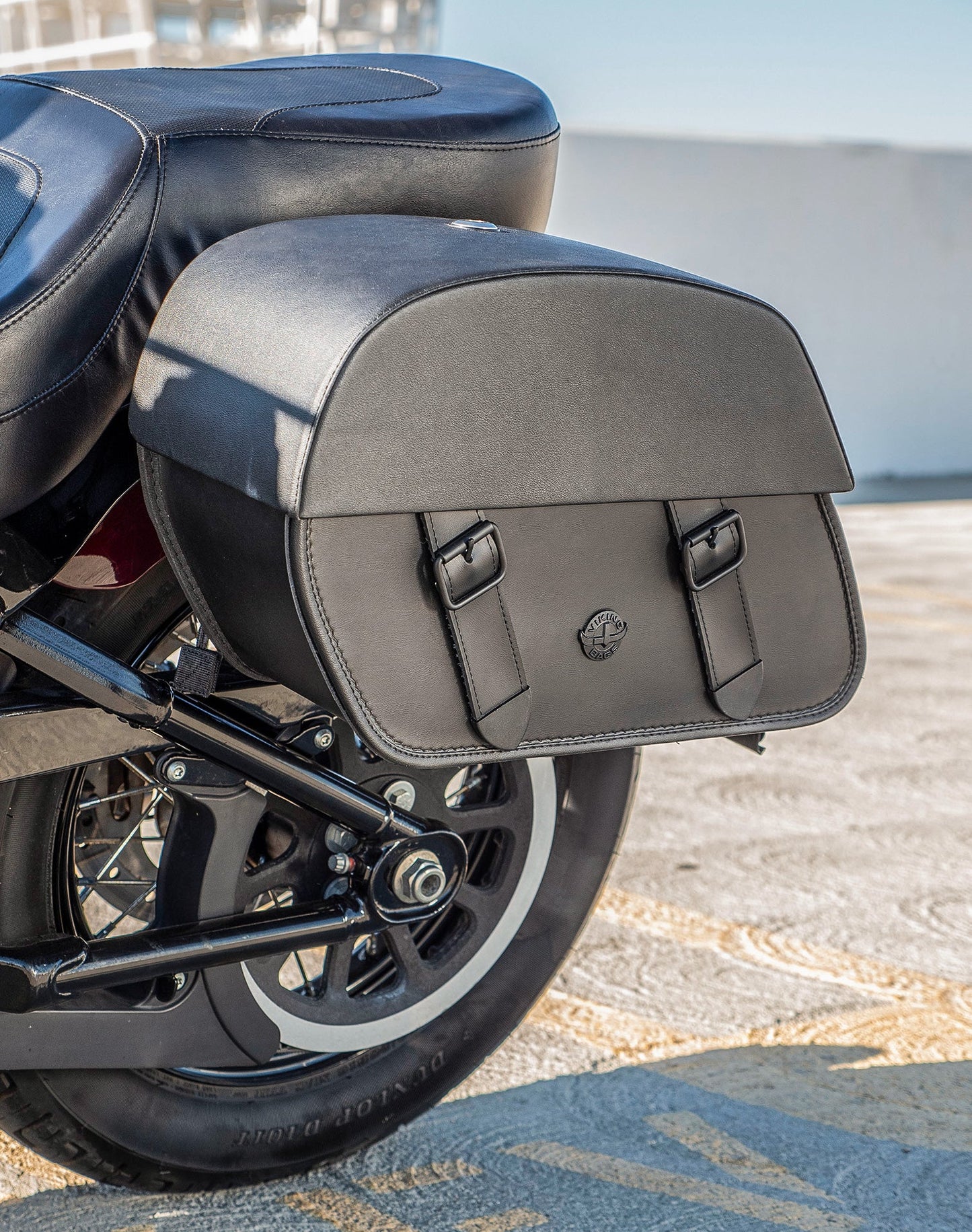28L - Baelor Medium Quick Mount Motocicleta Alforjas para Harley Softail Slim FLSL