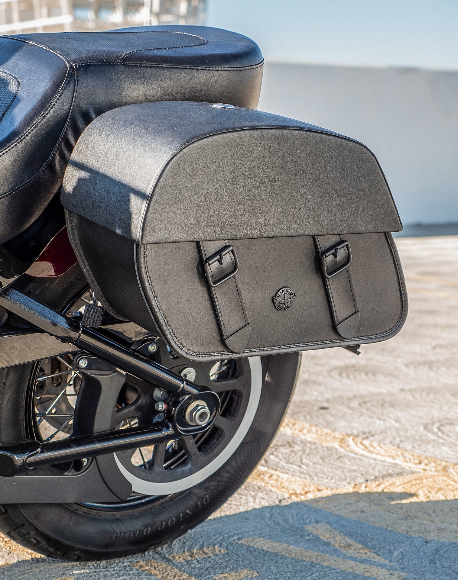 28L - Baelor Medium Quick Mount Motocicleta Alforjas para Harley Softail Slim FLSL