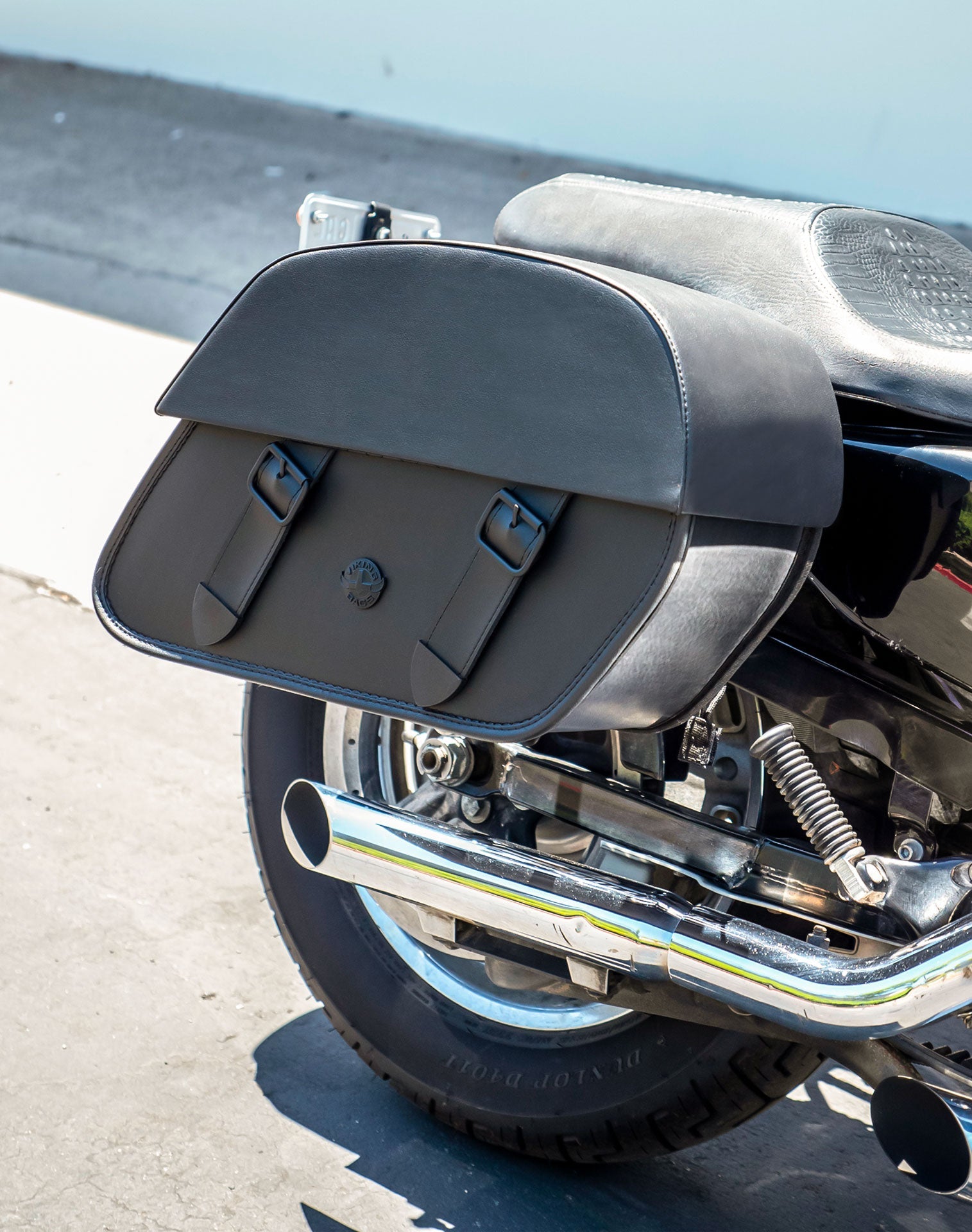 28L - Baelor Medium Quick Mount Motocicleta Alforjas para Harley Sportster 1200 Custom XL1200C/XLH1200C