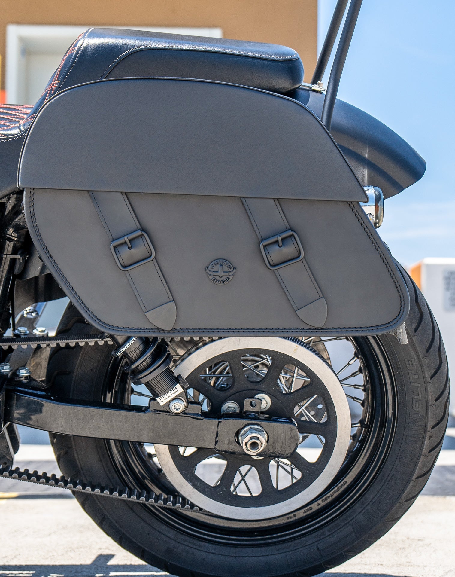 28L - Baelor Medium Quick Mount Motocicleta Alforjas para Harley Davidson Dyna Street Bob FXDB/I