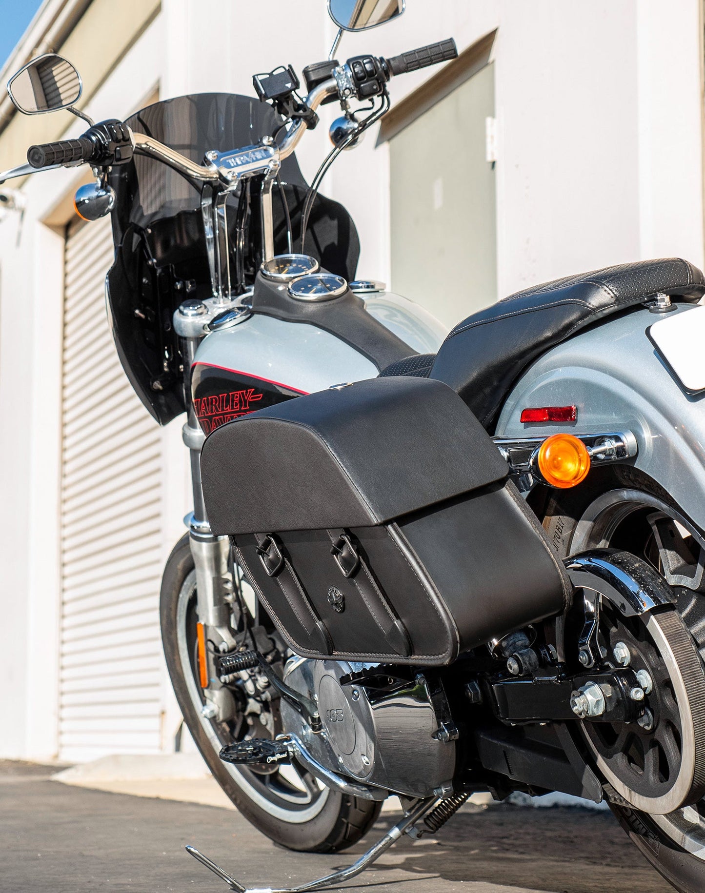 28L - Baelor Medium Quick Mount Motocicleta Alforjas para Harley Davidson Dyna Low Rider FXDL/I