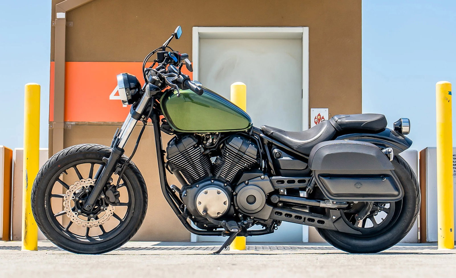28L - Pantheon Medium Quick Mount Yamaha Bolt Motocicleta Alforjas