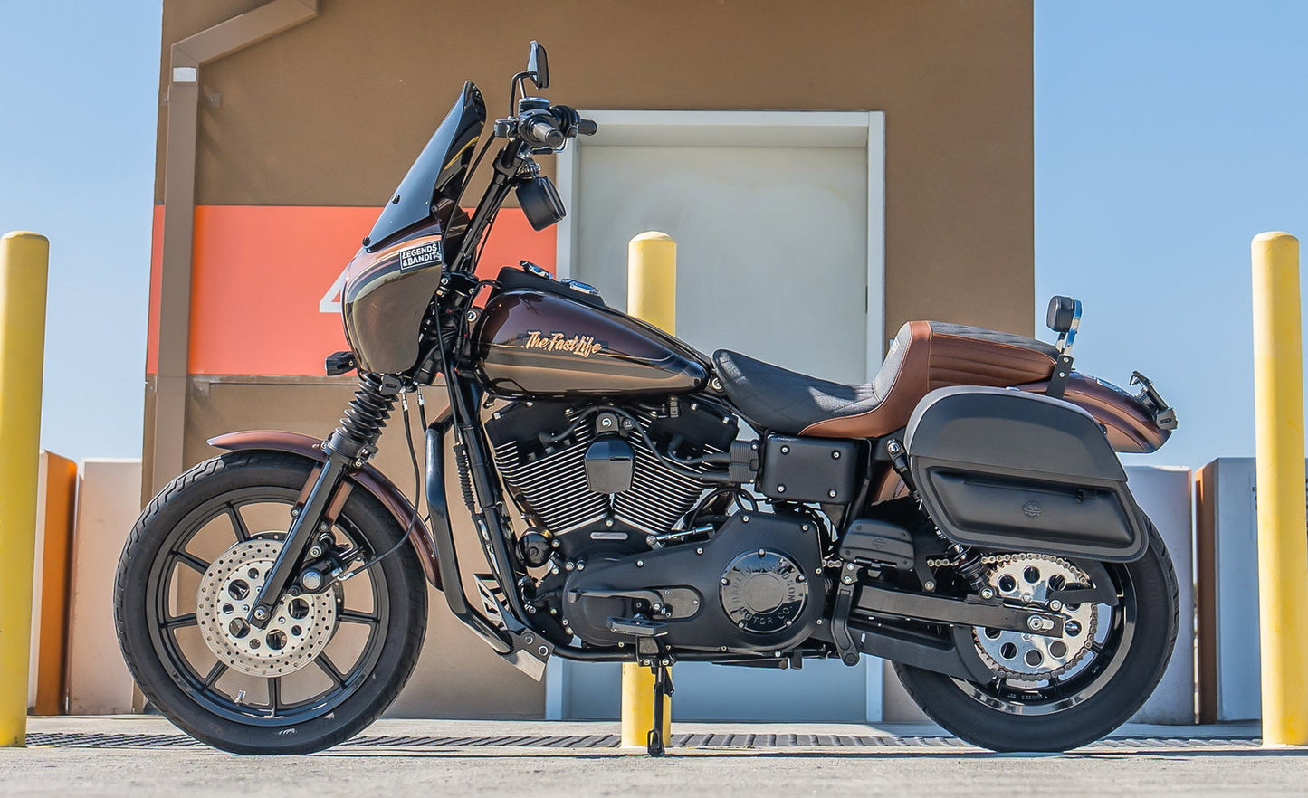 28L - Pantheon Medium Quick-Mount Motocicleta Alforjas para Harley Dyna Super Glide FXD/I