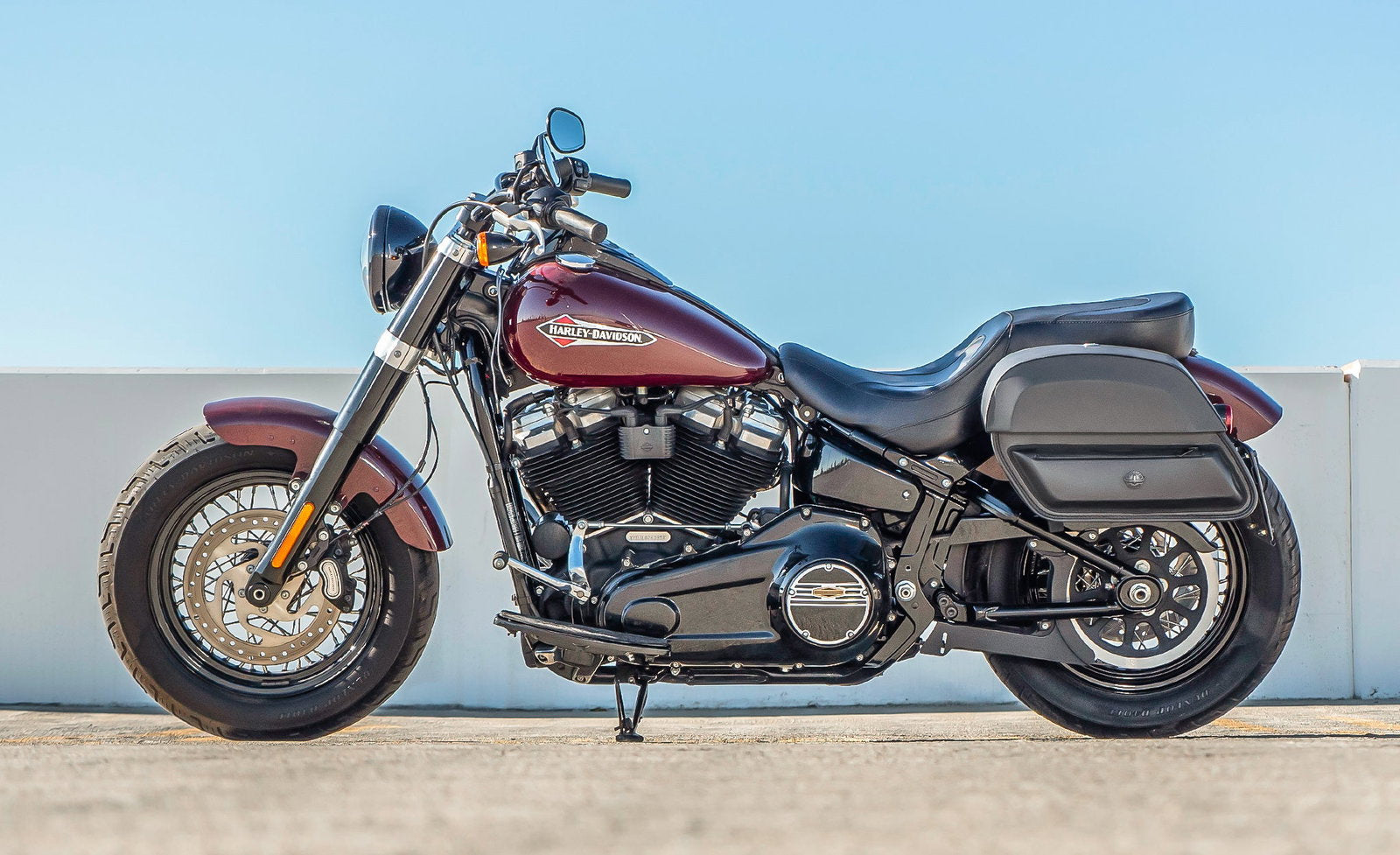 28L - Pantheon Medium Quick Mount Motocicleta Alforjas para Harley Softail Slim FLSL