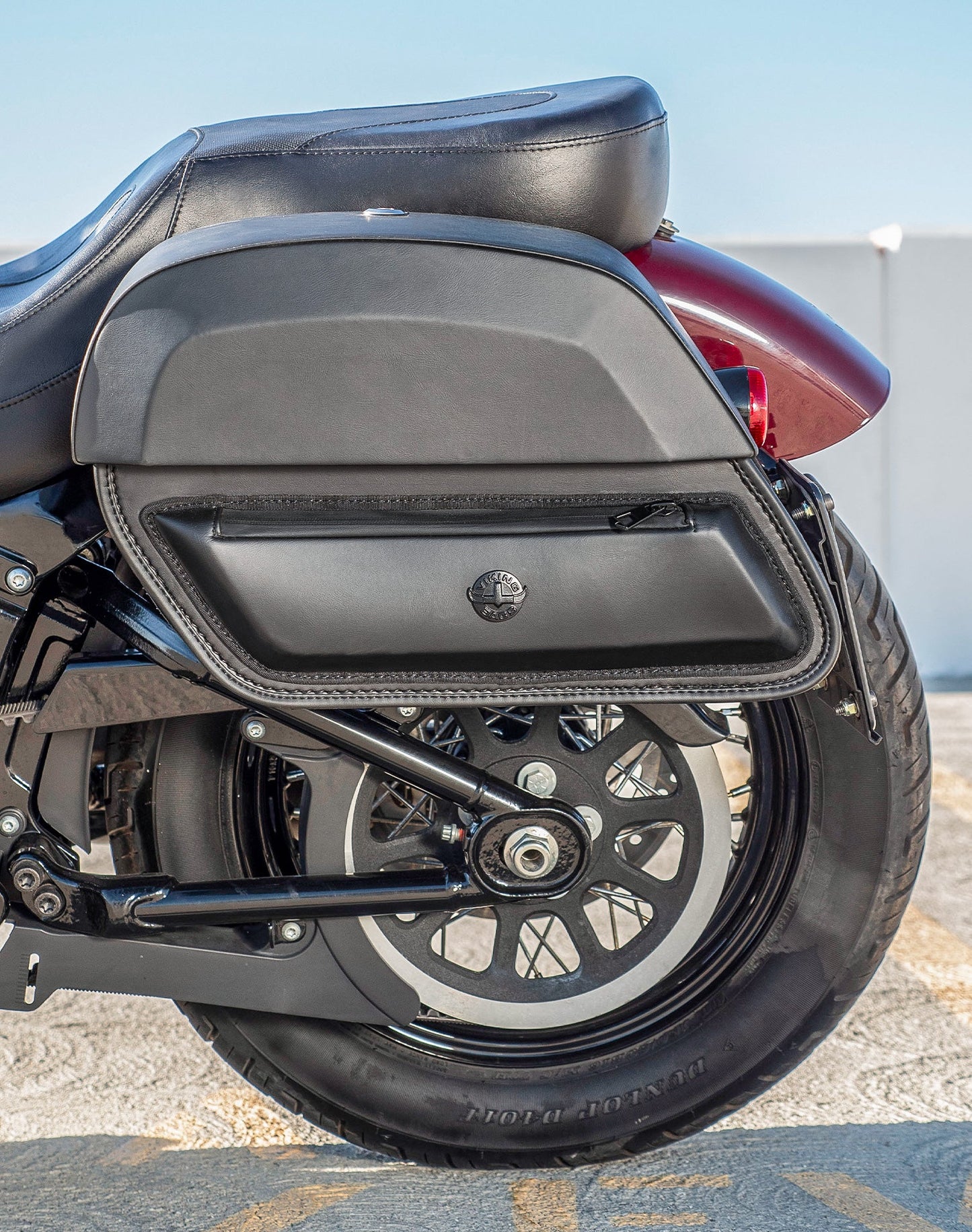 28L - Pantheon Medium Quick Mount Motocicleta Alforjas para Harley Softail Slim FLSL