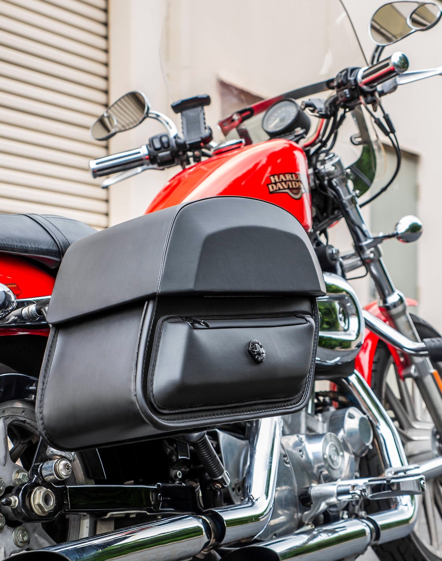 28L - Pantheon Medium Quick Mount Motocicleta Alforjas para Harley Sportster 883 Low XL883L