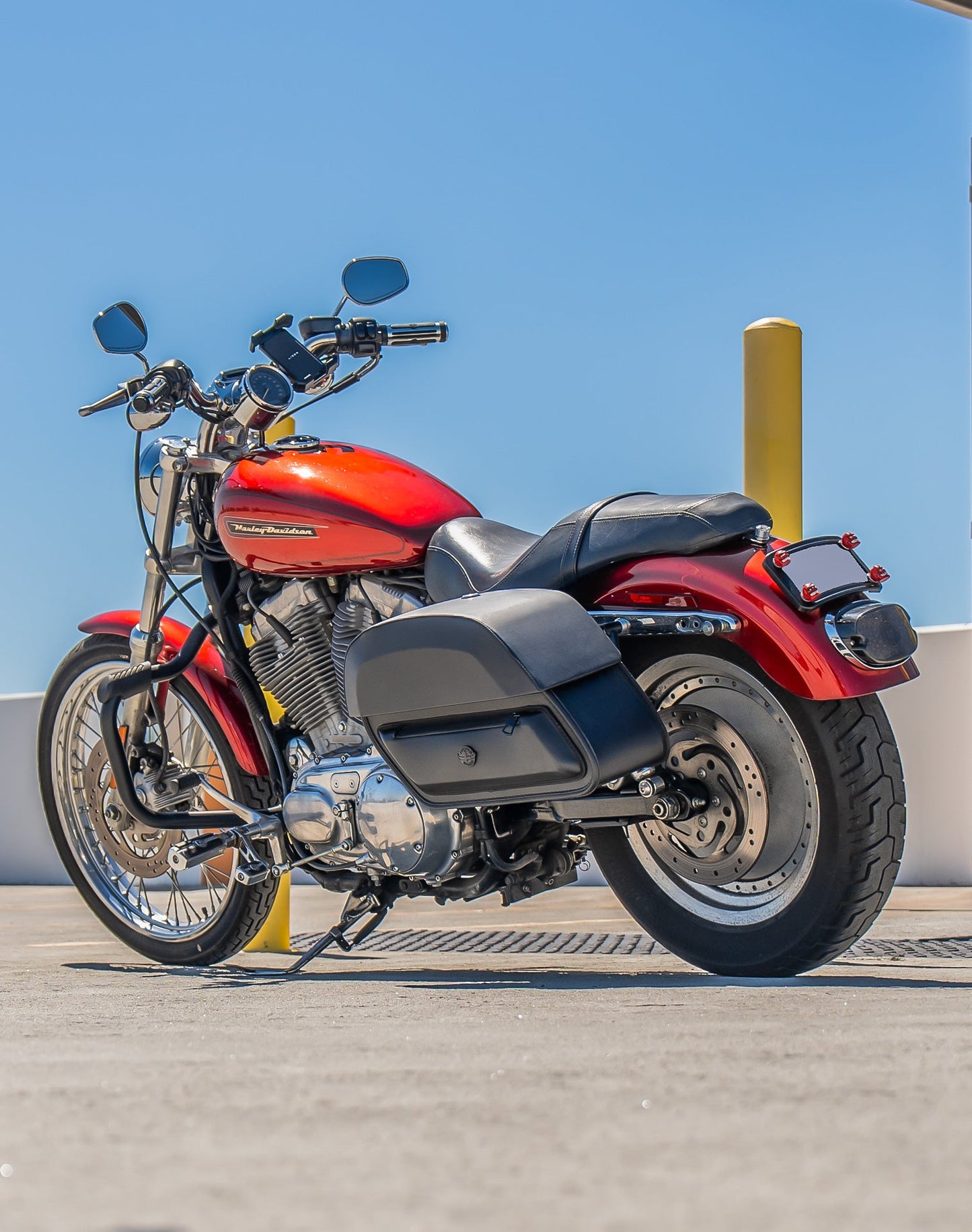 28L - Pantheon Medium Quick Mount Motocicleta Alforjas para Harley Sportster 883 Custom XL883C/XLH883C