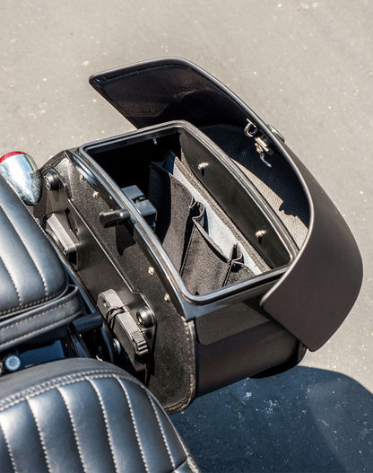 28L - Pantheon Medium Quick Mount Motocicleta Alforjas para Harley Softail Standard FXST